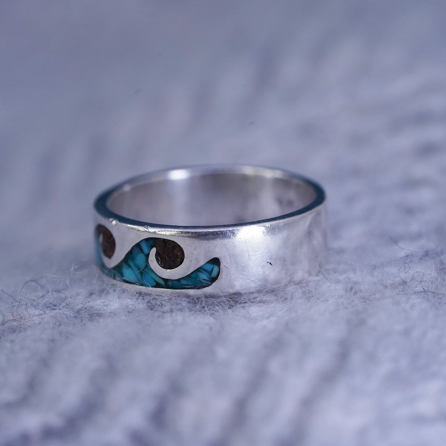 Size 6, zuni sterling silver ring, 925 wave band turquoise coral, southwestern
