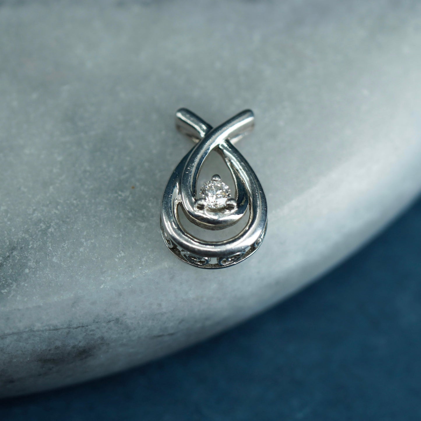 vintage Sterling silver handmade pendant, 925 teardrop with Cz