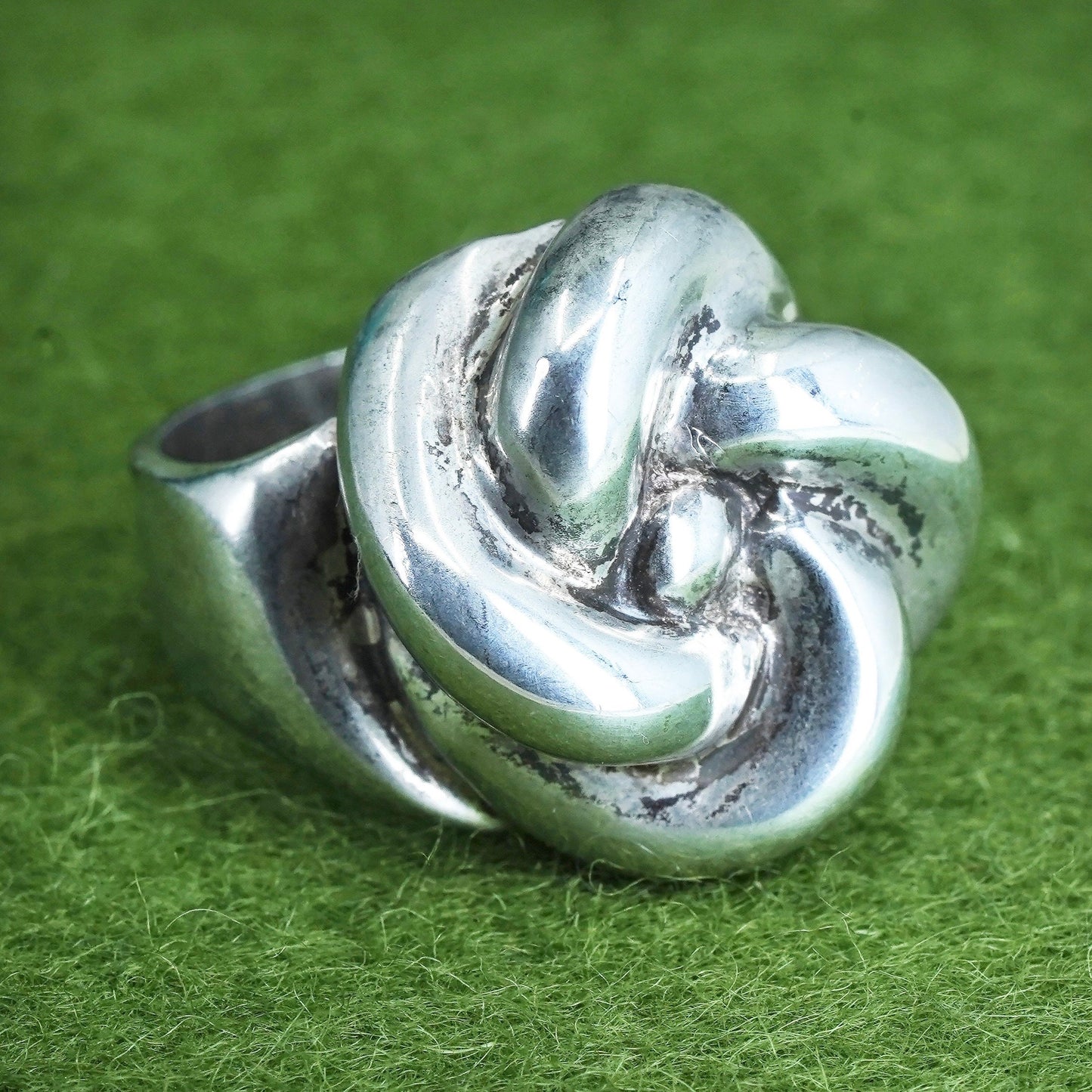 Size 7.75, VTG Mexican sterling silver handmade entwined ring, 925 floral band