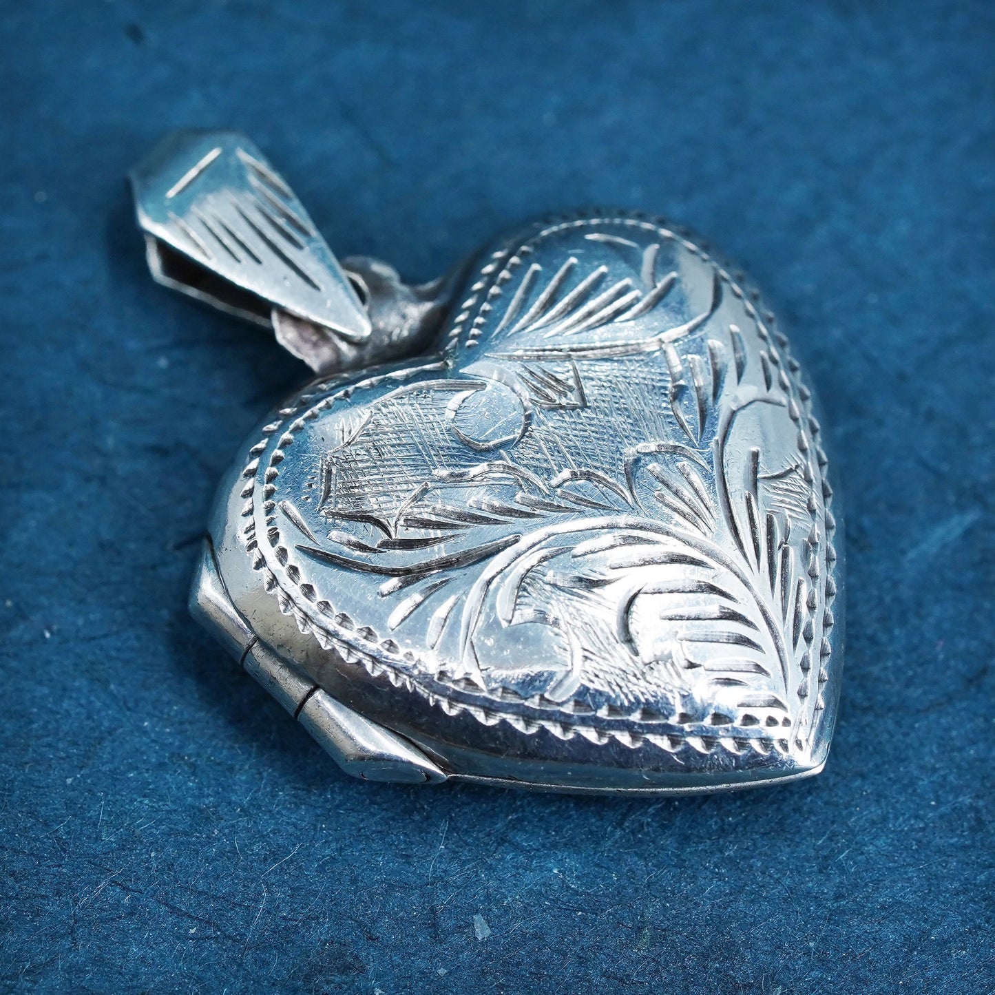 Vintage Sterling silver handmade pendant, 925 floral textured photo locket