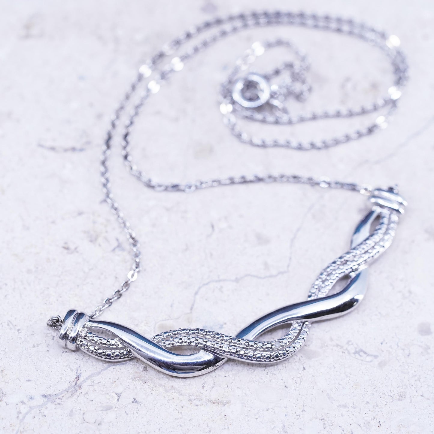 18”, vintage Sterling silver necklace, 925 circle chain with carved bar diamond