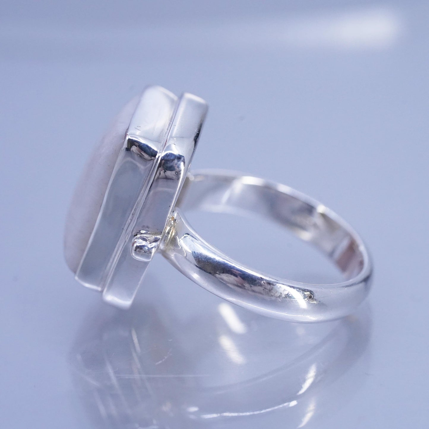 Size 9, vintage Sterling 925 silver handmade ring with moonstone