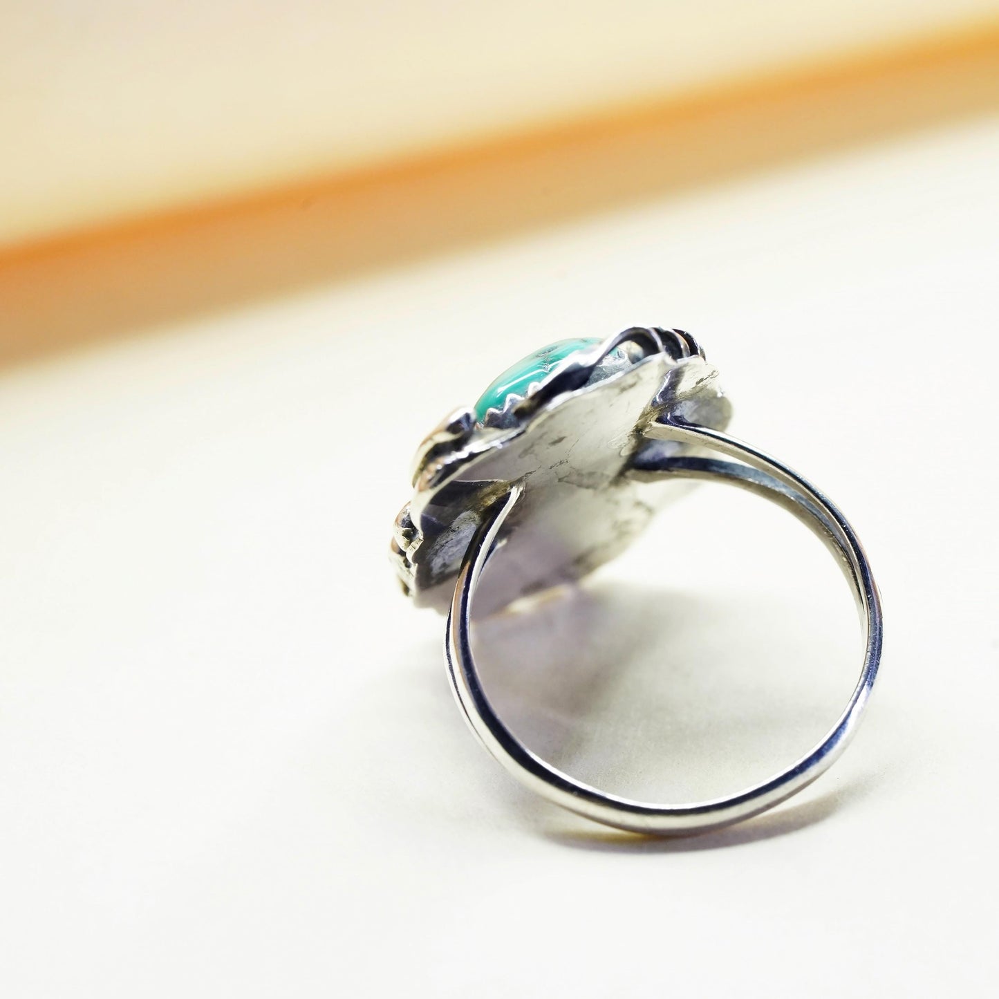 Size 8, Native American Les Hill sterling 925 silver ring turquoise feather