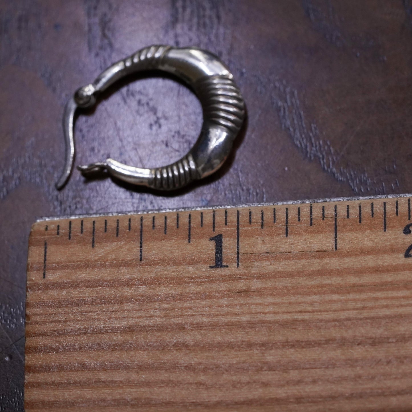 0.75", Vintage sterling silver loop single earring, twisted primitive hoo