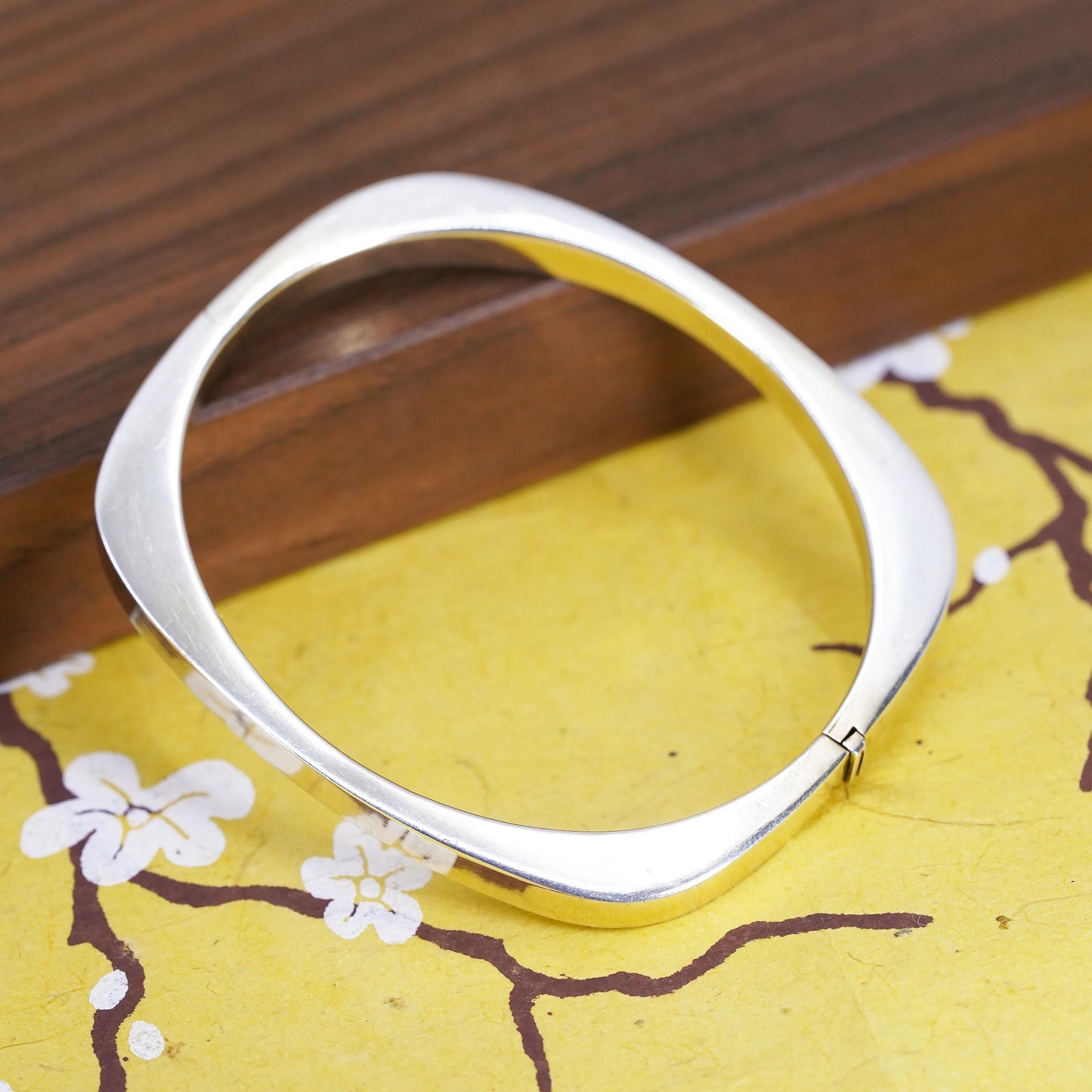 7”, VTG yellow gold Vermeil Sterling silver bracelet, edgy 925 hinged bangle