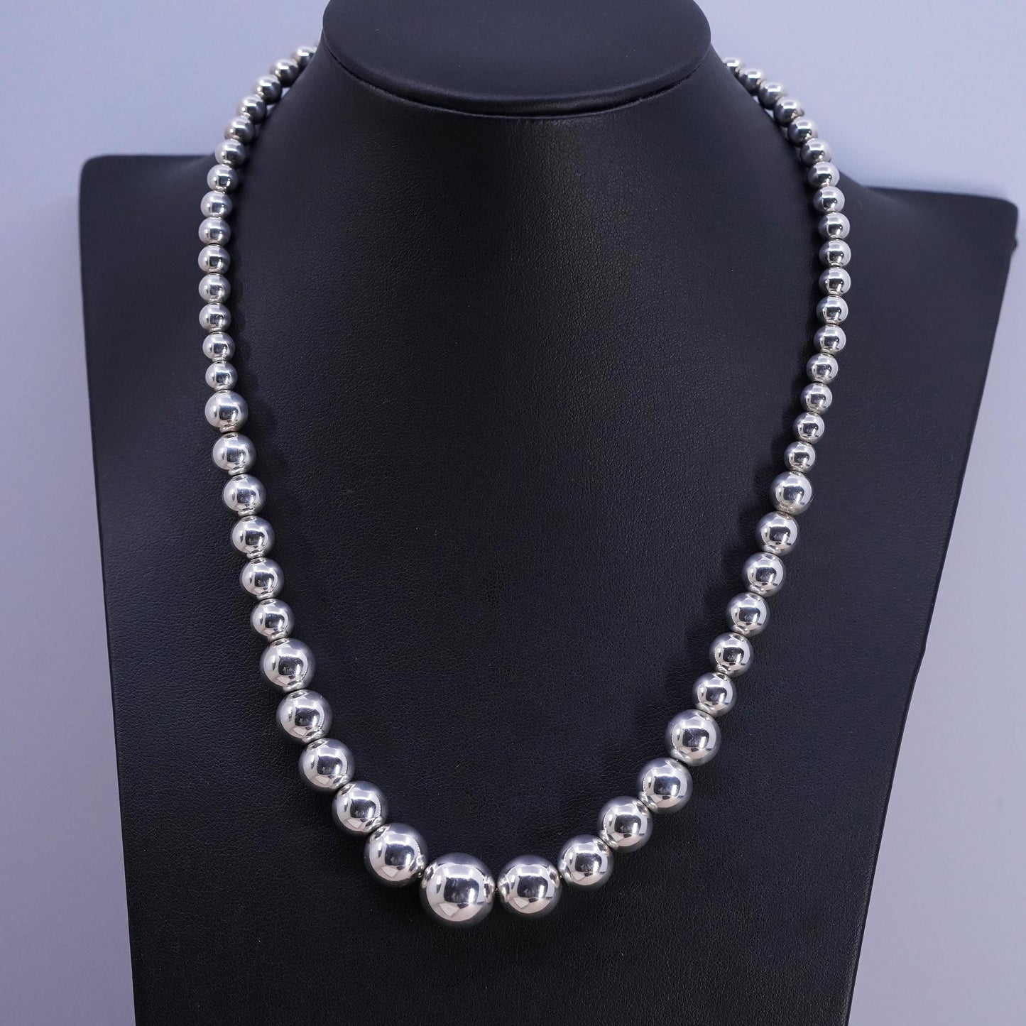 18”, vintage Sterling silver handmade necklace, 925 graduated beaded chain