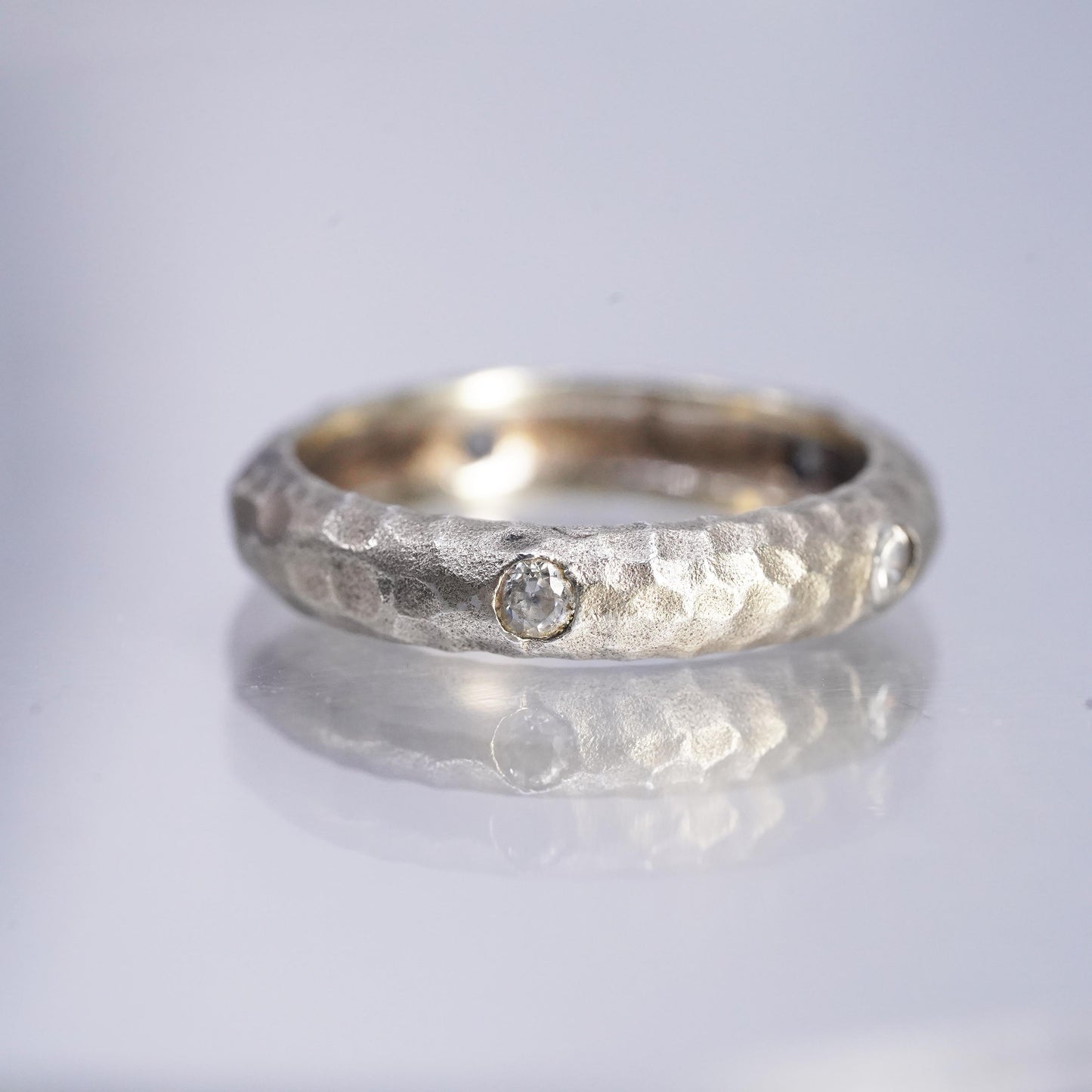 Size 6.25, VTG gold plated Sterling 925 silver hammered textured ring, Cz band