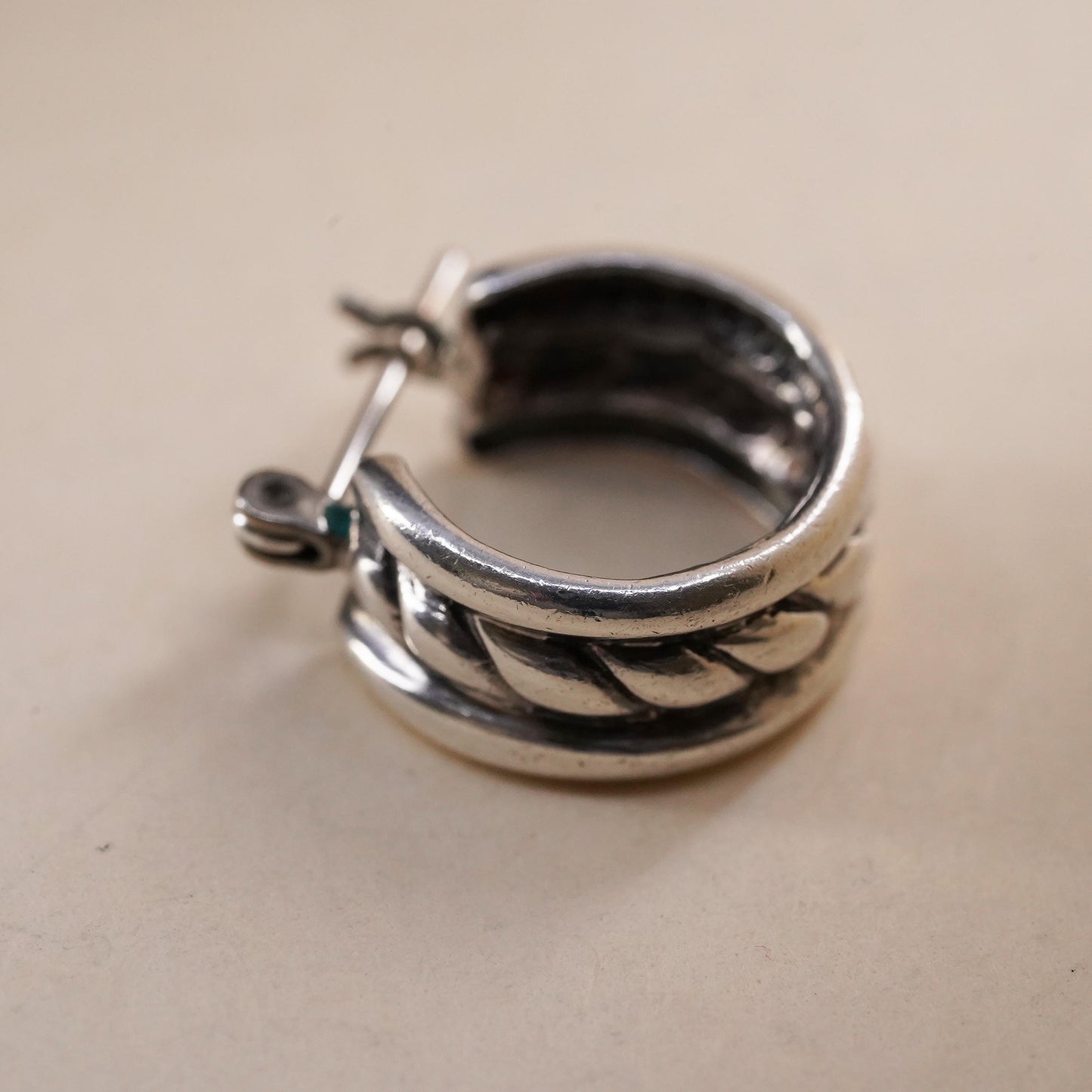 0.5”, Vintage Jezlaine sterling silver single earring, cable primitive hoop