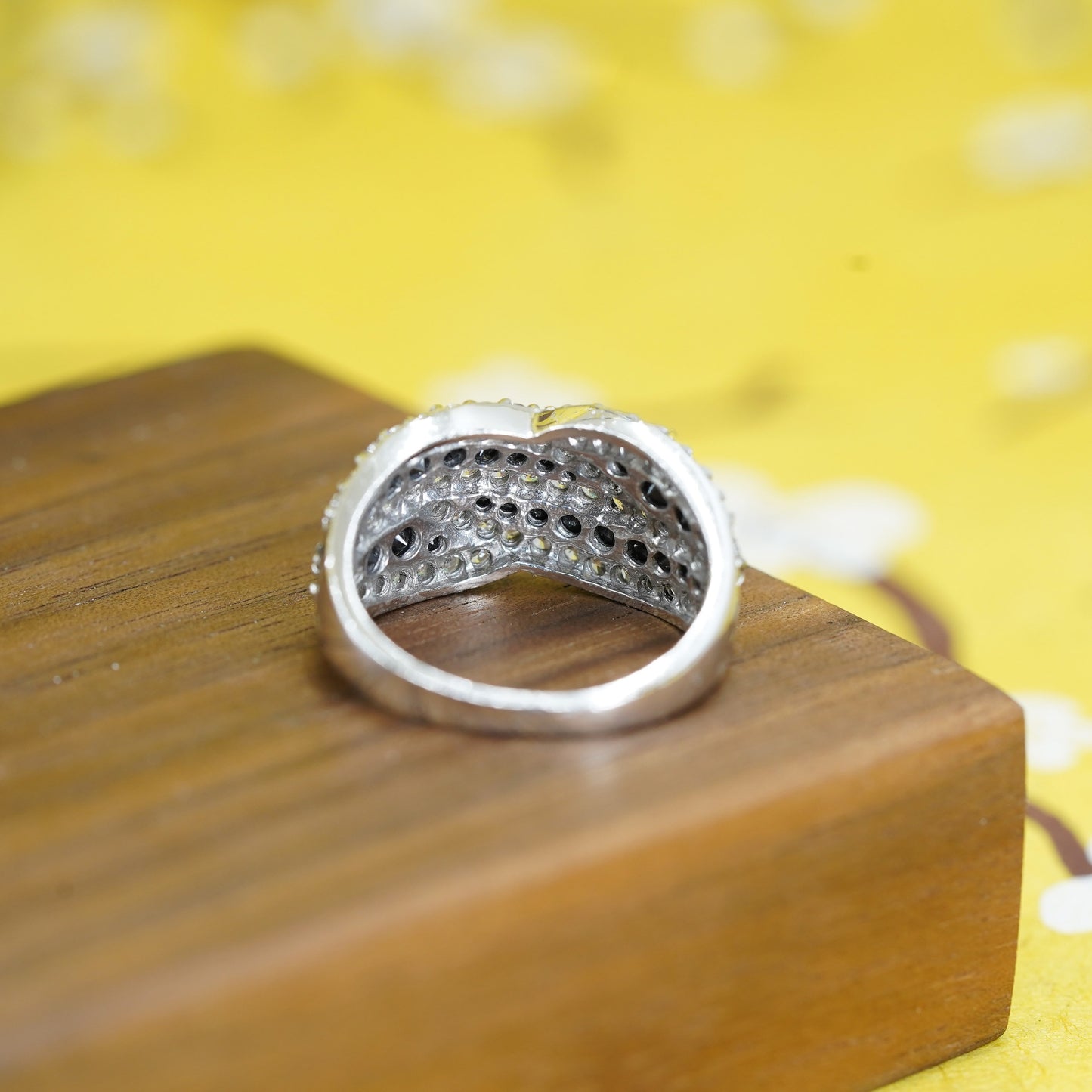 Size 8.75, vintage Sterling 925 silver engagement ring cluster black clear cz
