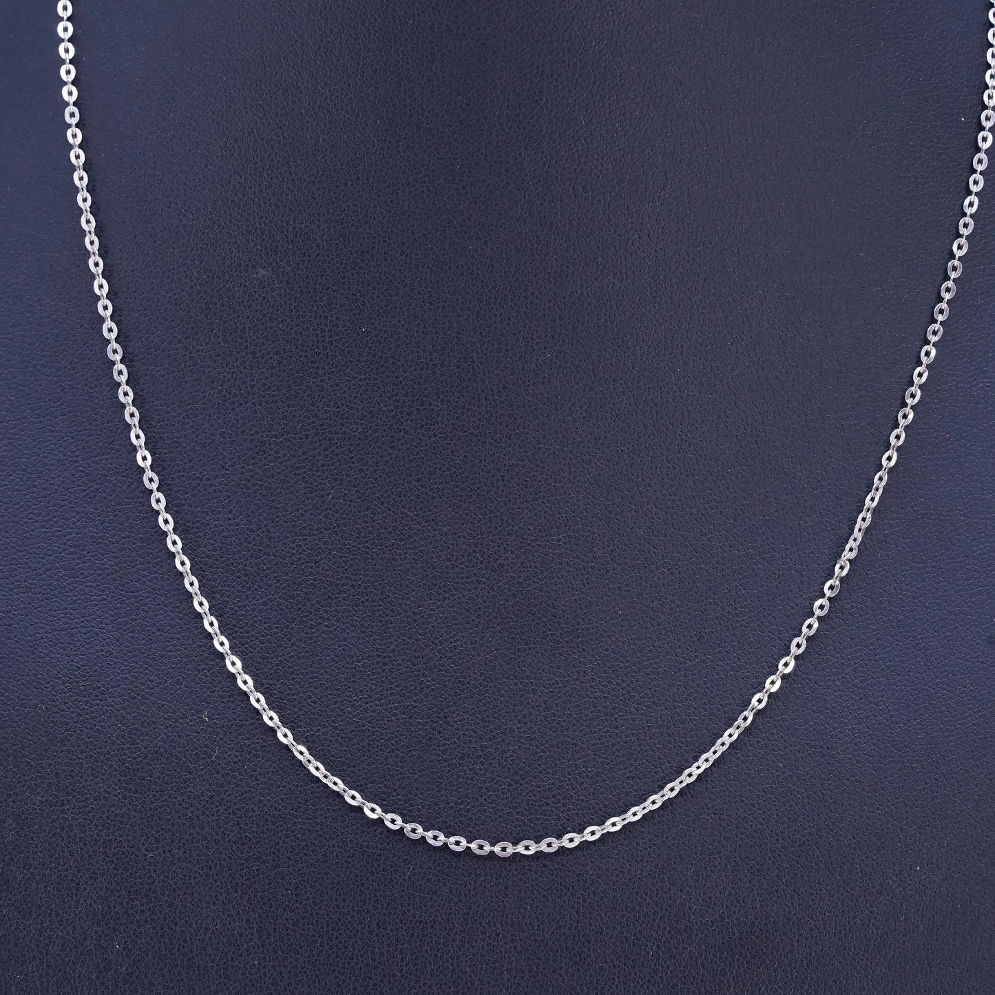 18" 2mm, vintage Italy Sterling 925 silver flatten circle chain necklace