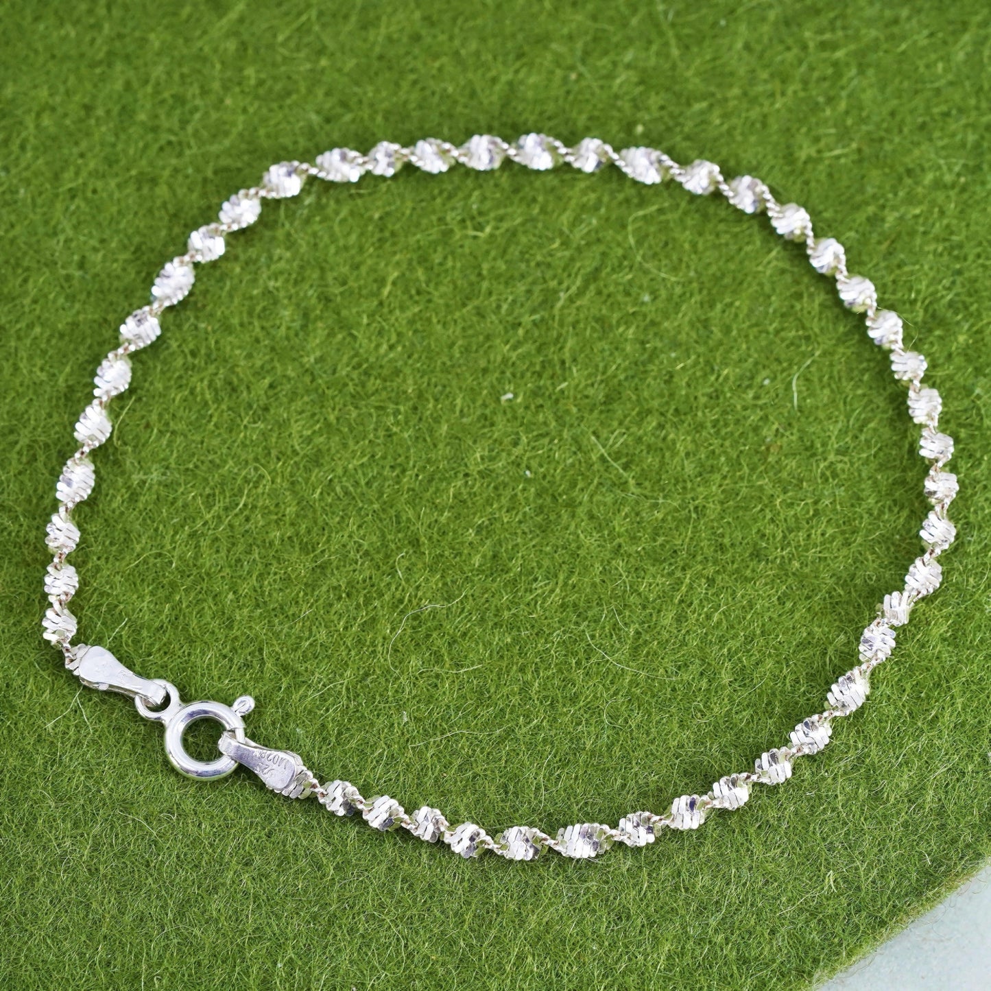 7" 3mm, Vintage sterling silver bracelet, twisted herringbone link bracelet