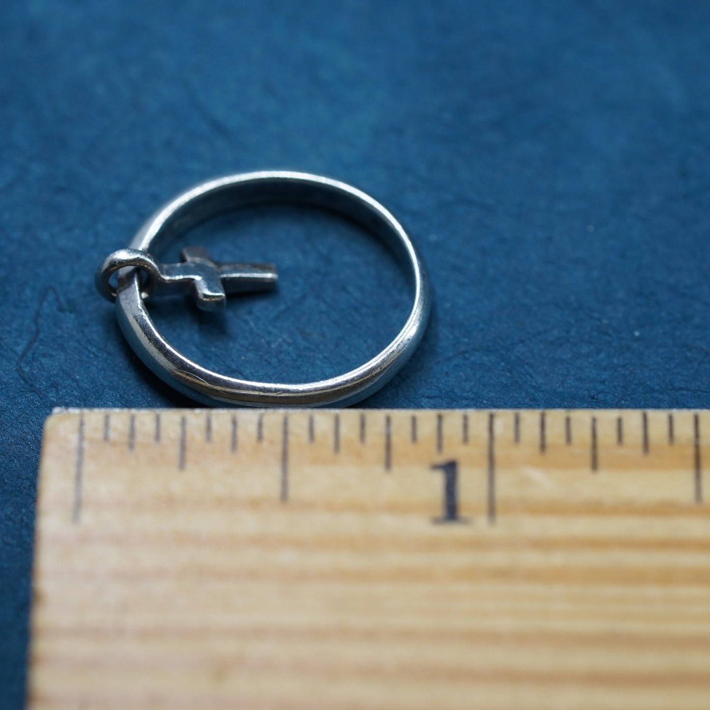 Vintage Sterling 925 silver handmade ring pendant, with cross charm