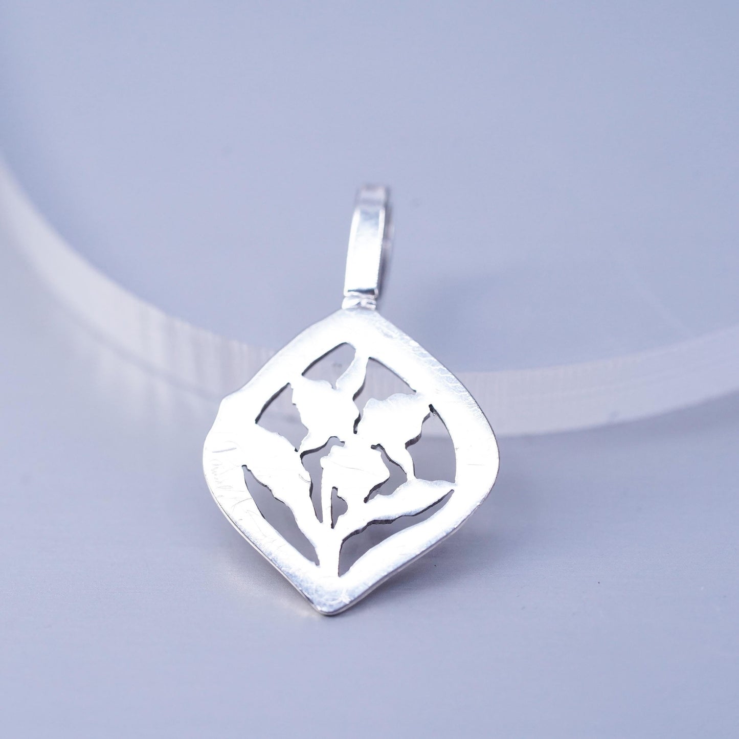 Vintage sterling 925 silver flower pendant with 14K gold bead