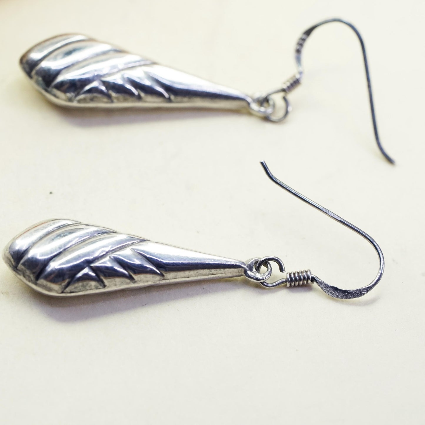vintage modernist sterling silver 925 handmade teardrop earrings