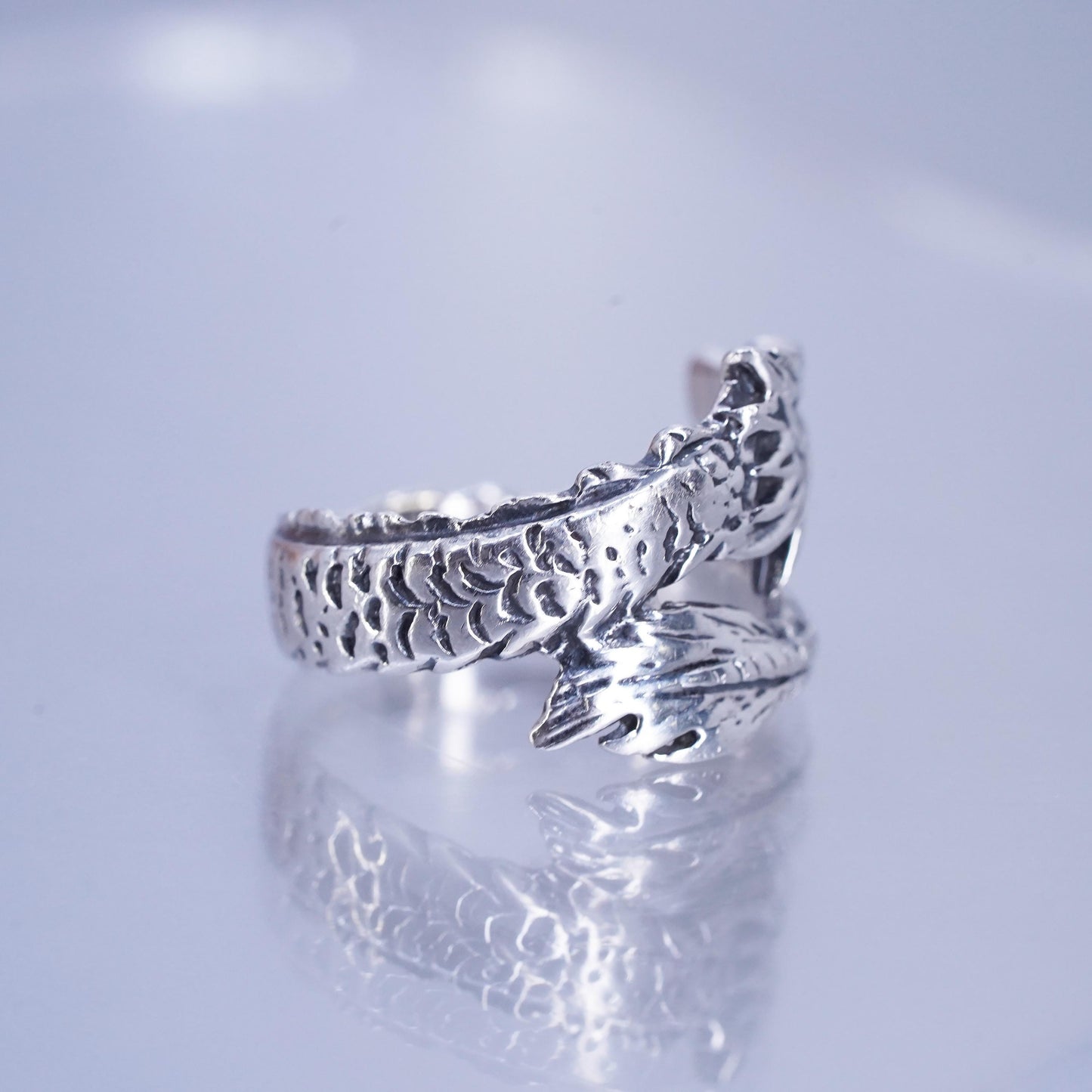 Size 8, vintage southwestern Sterling 925 silver handmade ring, dragon band