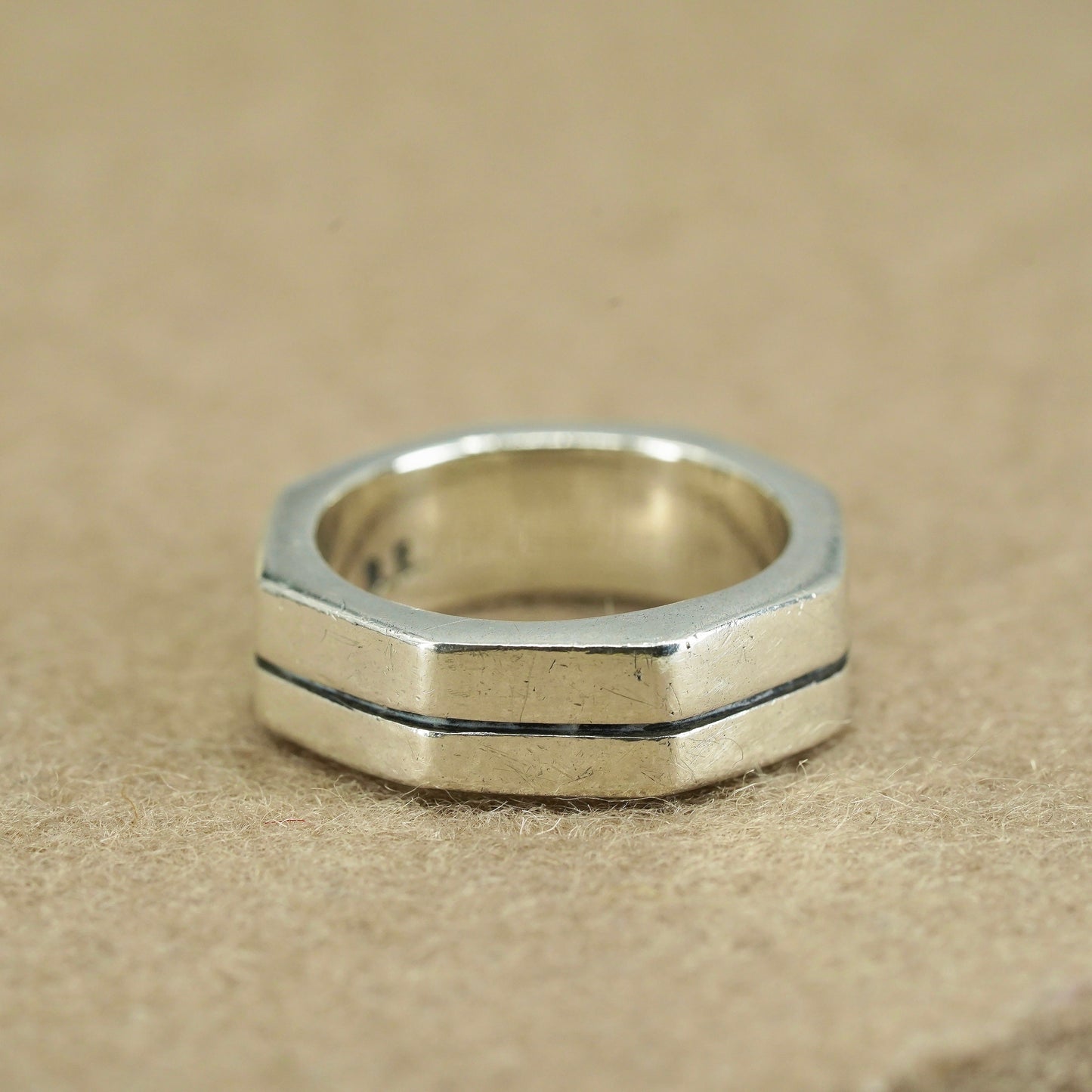 Size 8.5, vintage southwestern Sterling 925 silver statement ring, octagon band
