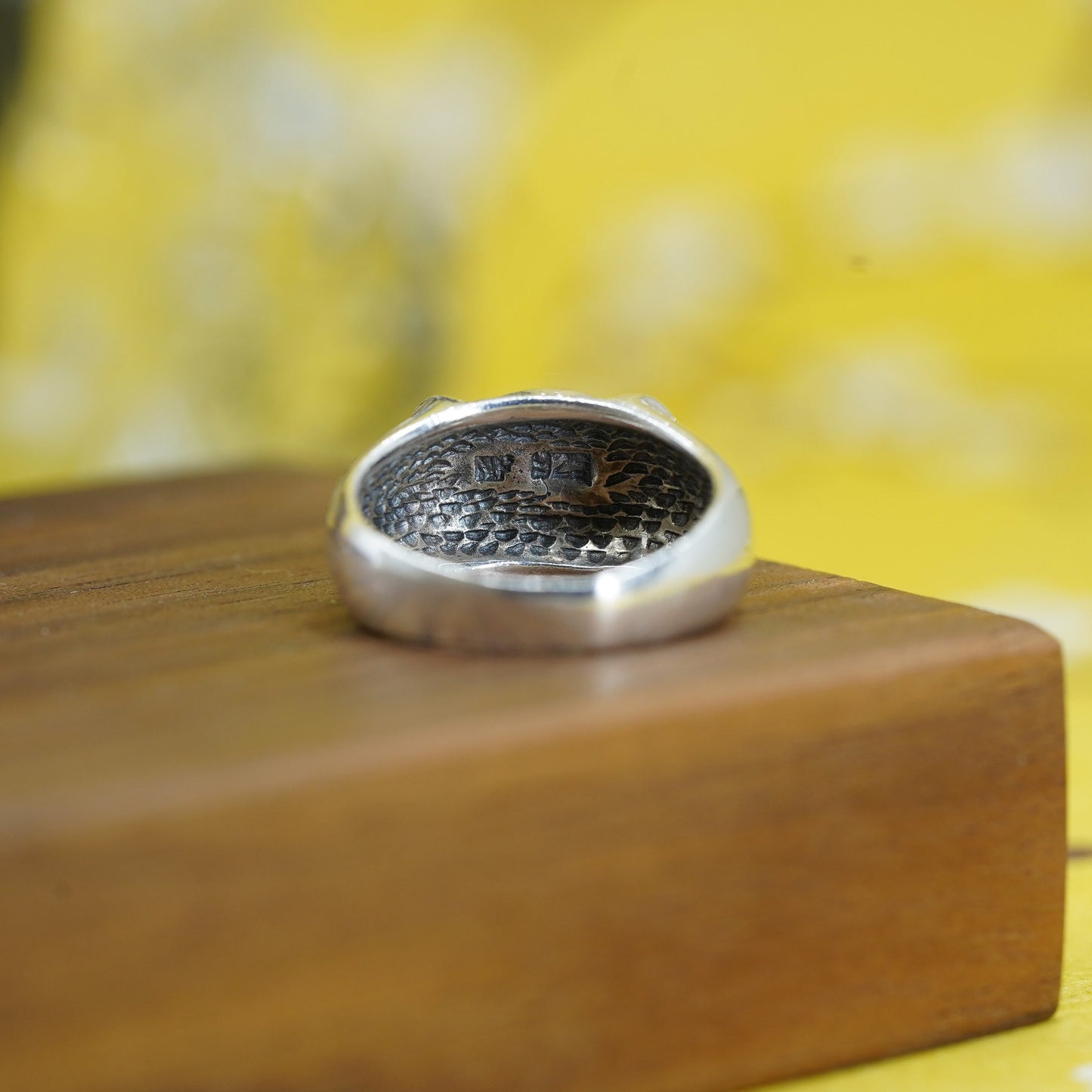 Size 8, Sterling 925 silver handmade statement ring with green onyx marcasite