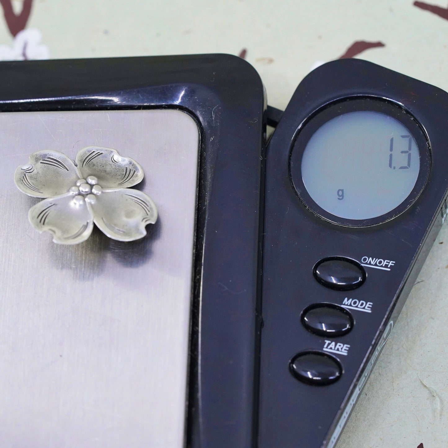 Vintage sterling silver dogwood flower shaped brooch, fine 925 silver brooch