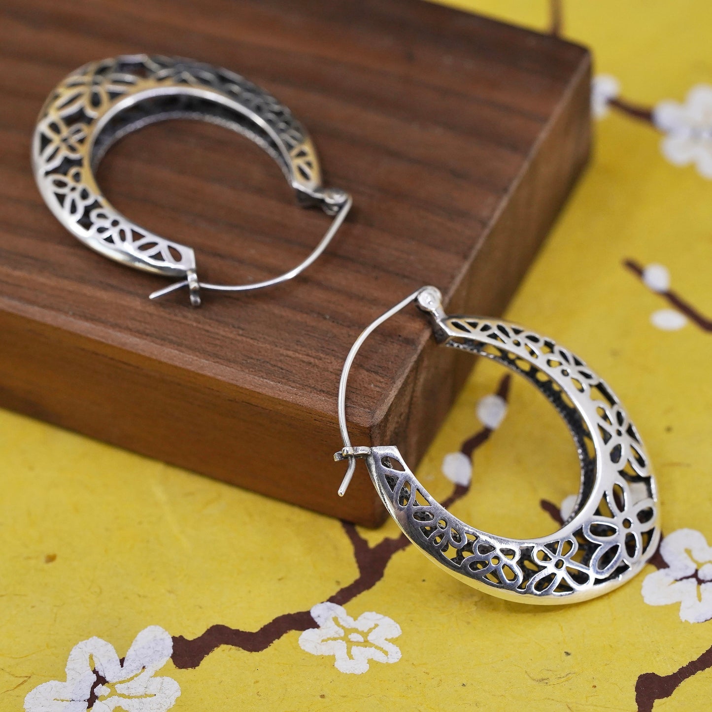 1.75", VTG Sterling silver filigree earrings, 925 handmade oval huggie hoops