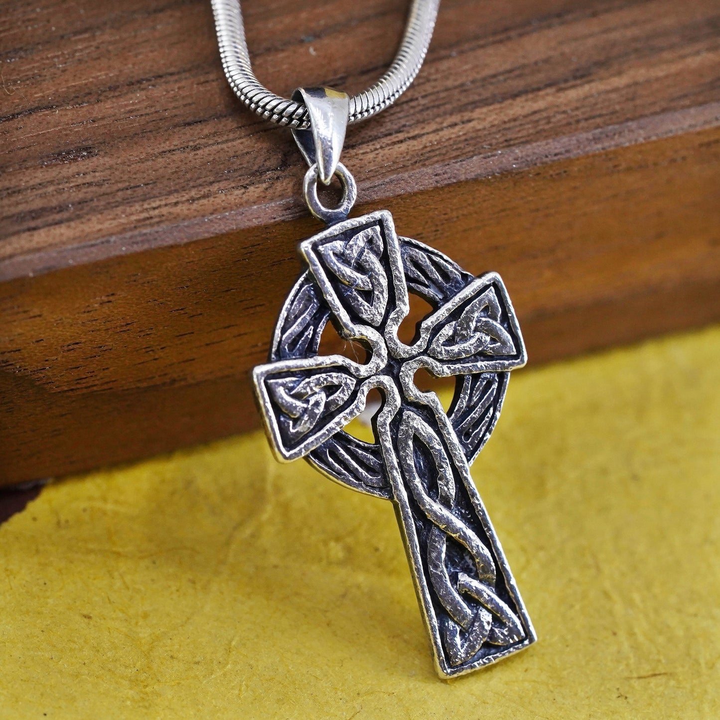 20”, Vintage Sterling silver pendant, 925 irish Celtic cross with snake chain