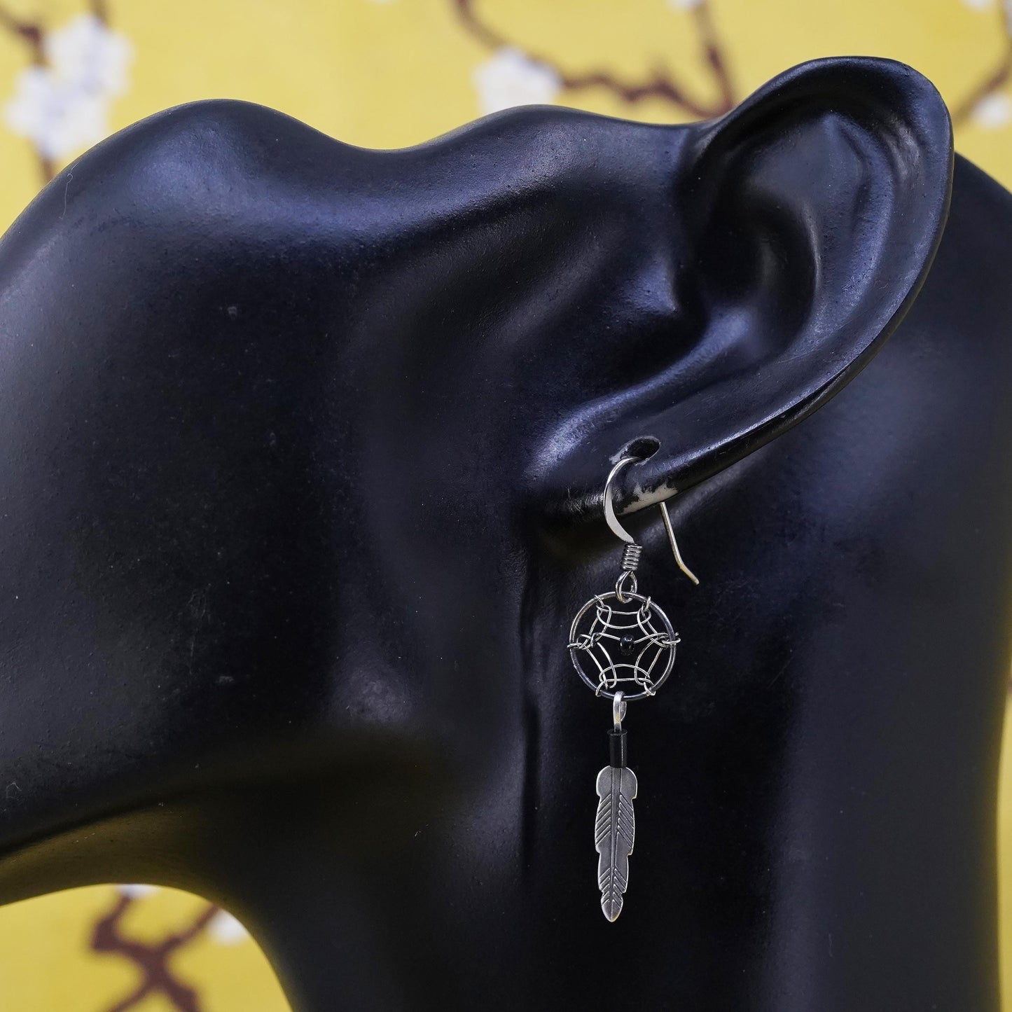 Vintage Sterling 925 silver handmade net earrings with onyx and feather