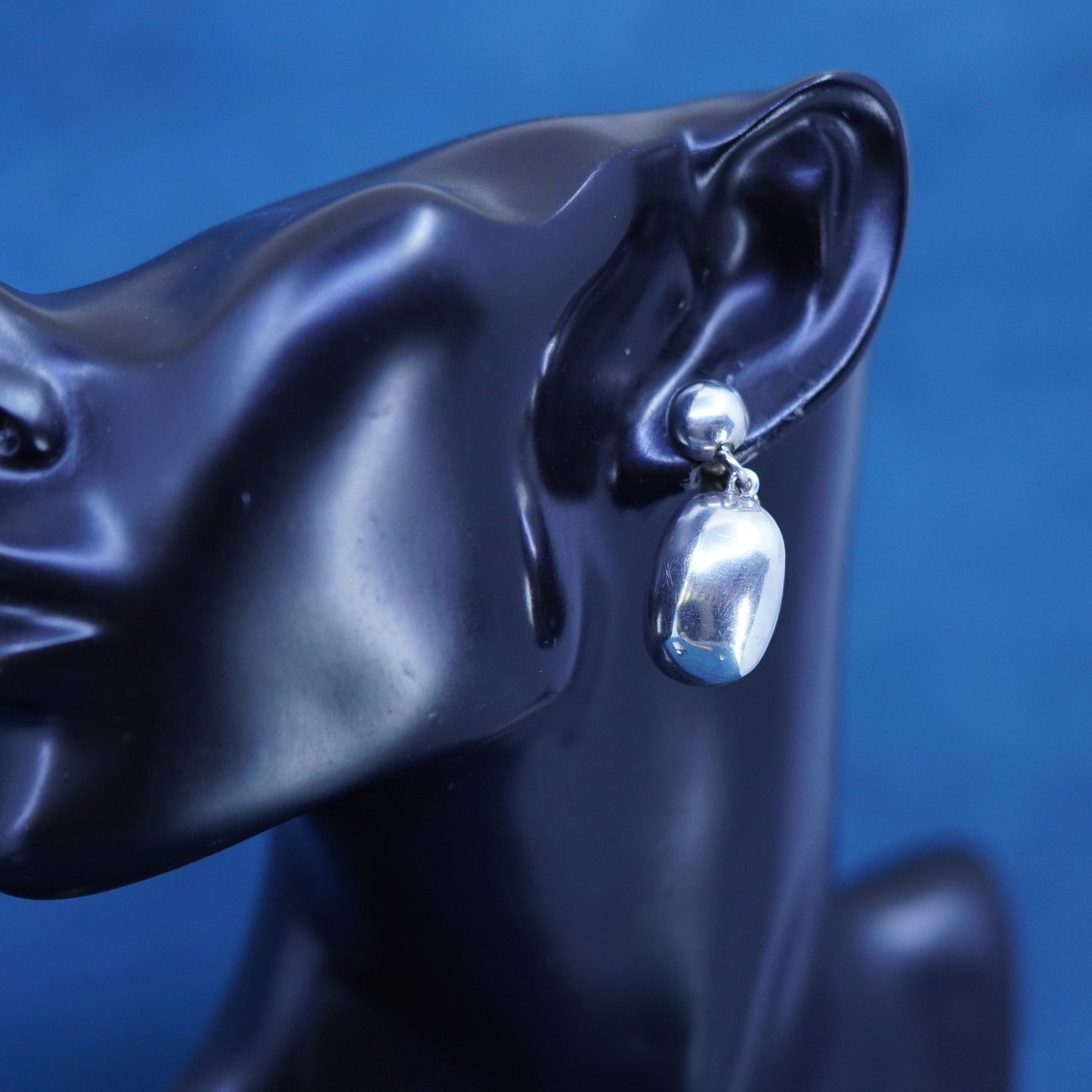 Hecho En Sterling silver handmade earrings, 925 screw back with puffy dangles