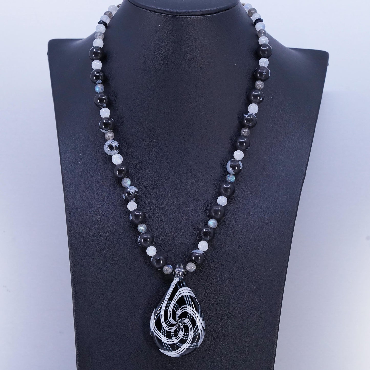 16+2", Sterling Silver 925 necklace with fossil coral labradorite glass pendant