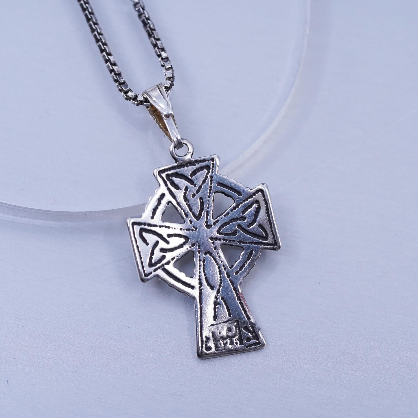 16”, vintage Sterling 925 silver box necklace Irish Celtic knot cross pendant