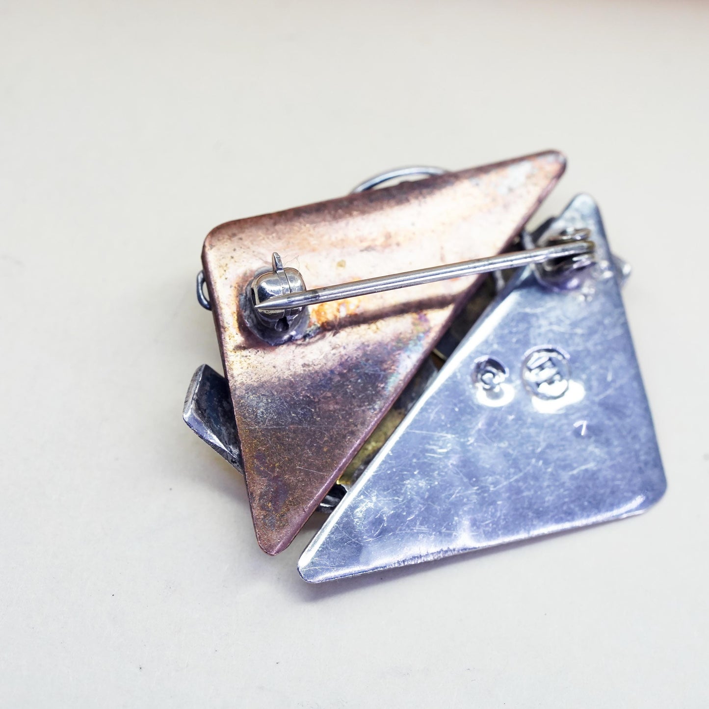 Vintage triple tone Sterling silver brooch, 925 friends bird hands pin brass
