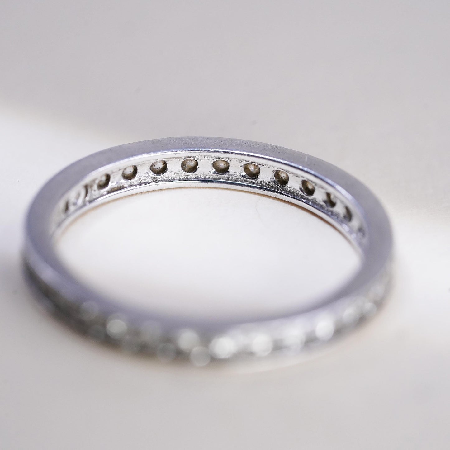 Size 7.25, VTG sterling 925 silver ring with cluster CZ, stackable wedding band