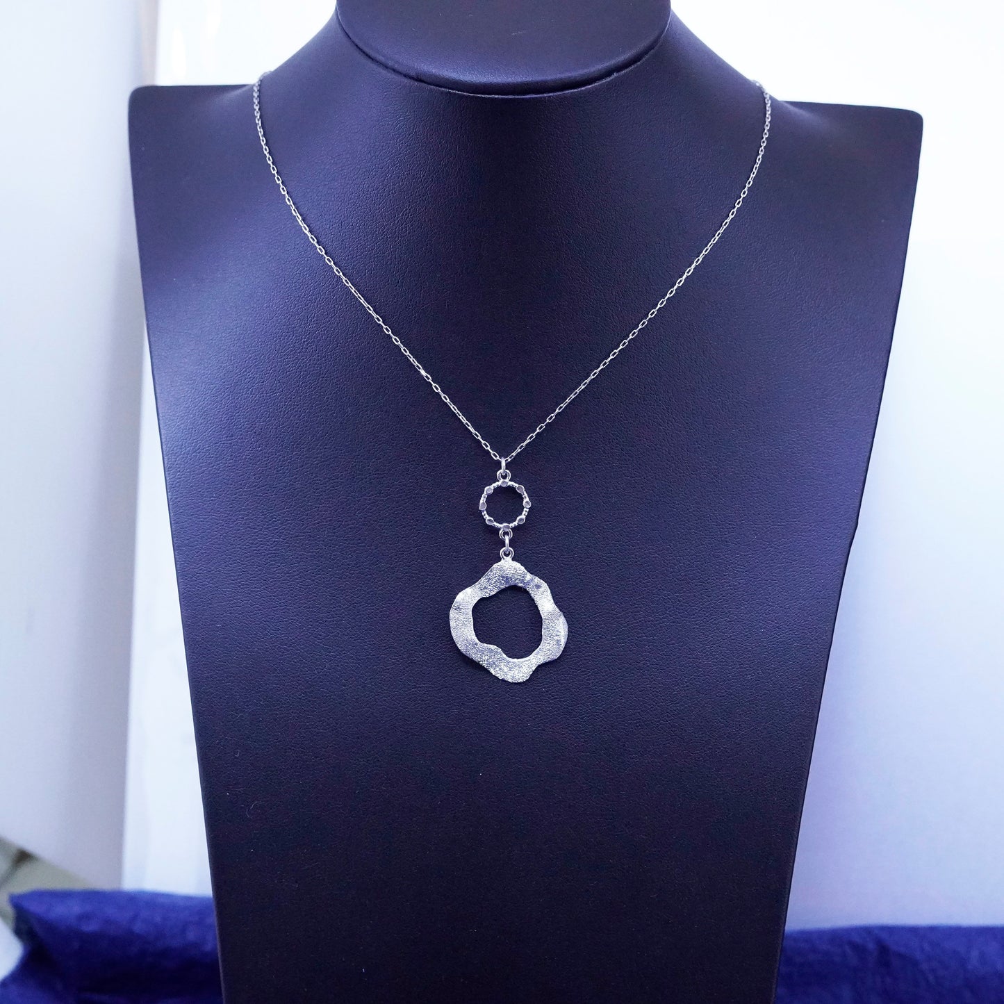 16+2”, Italian Sterling silver necklace, 925 chain glittering circle pendant