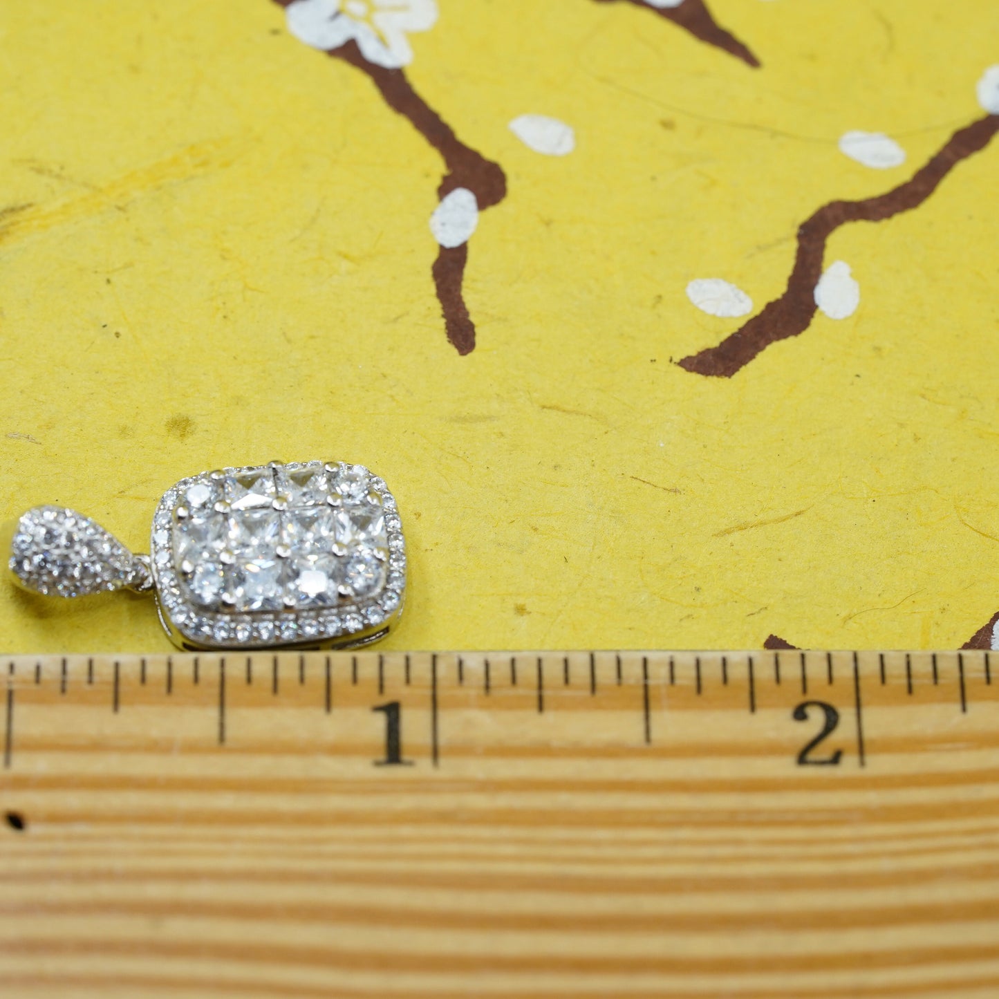 Vintage Sterling silver handmade pendant, 925 circle with cluster crystal