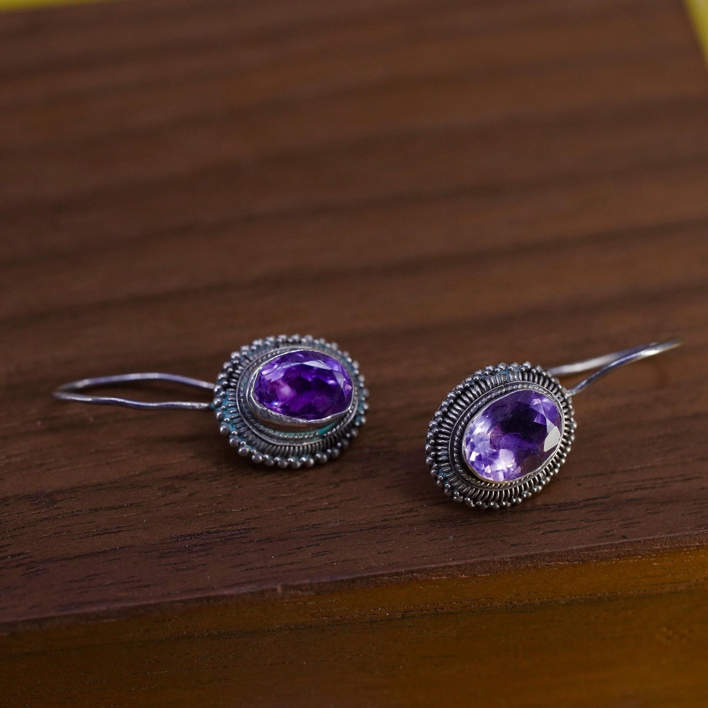 Vintage Sterling 925 silver handmade earrings with oval amethyst and cable