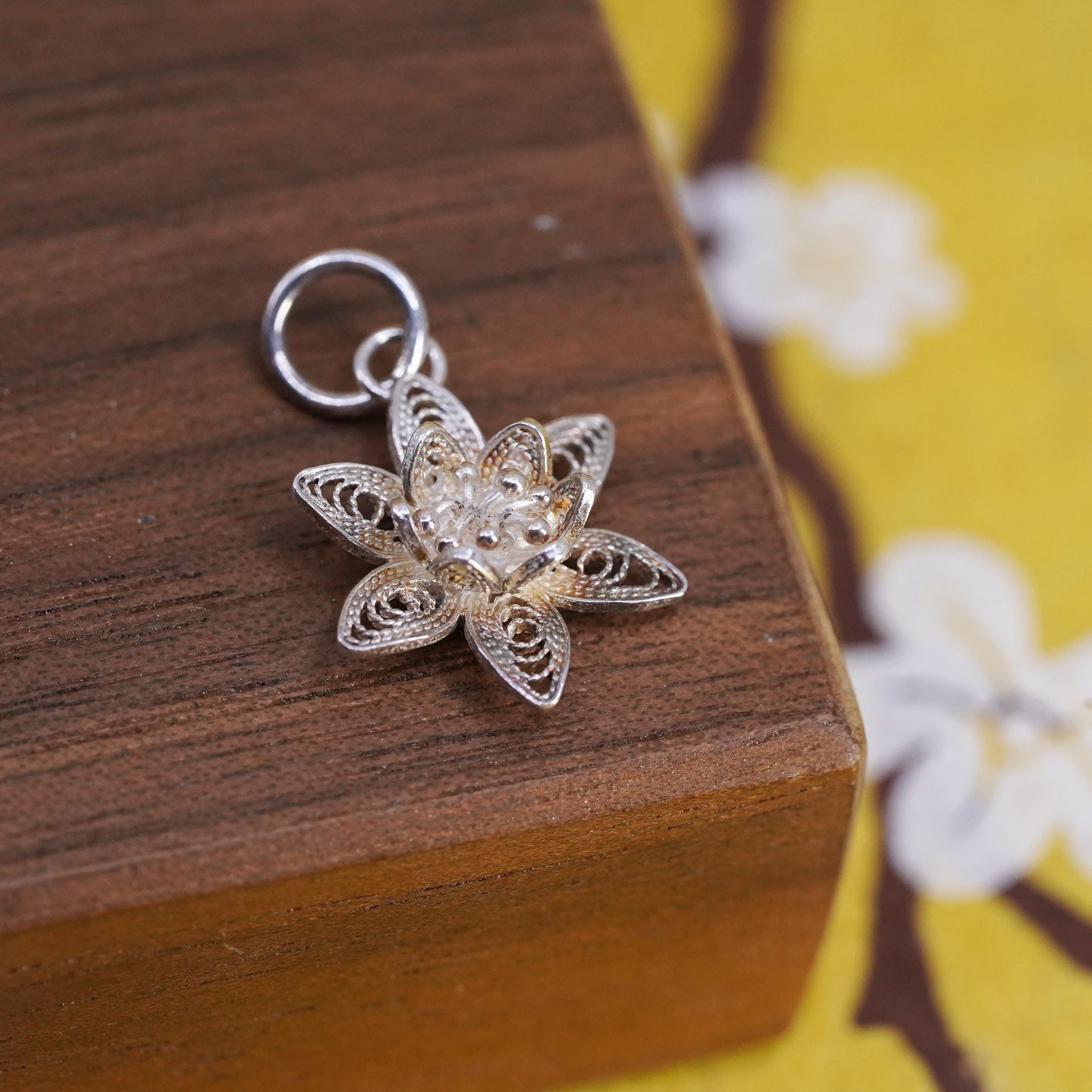Vintage Sterling silver handmade pendant, 925 filigree flower