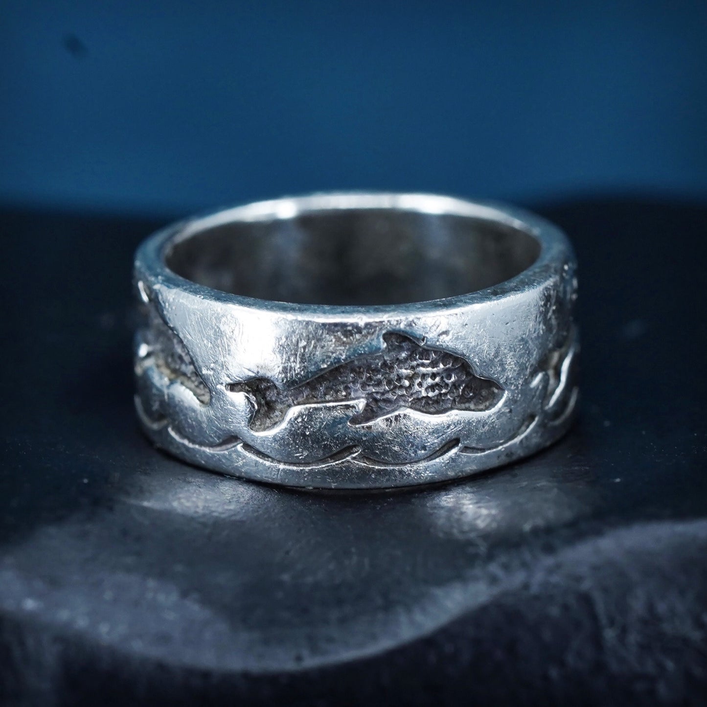 Size 4.25, vintage Ted OTT southwestern sterling silver ring, 925 band dolphin