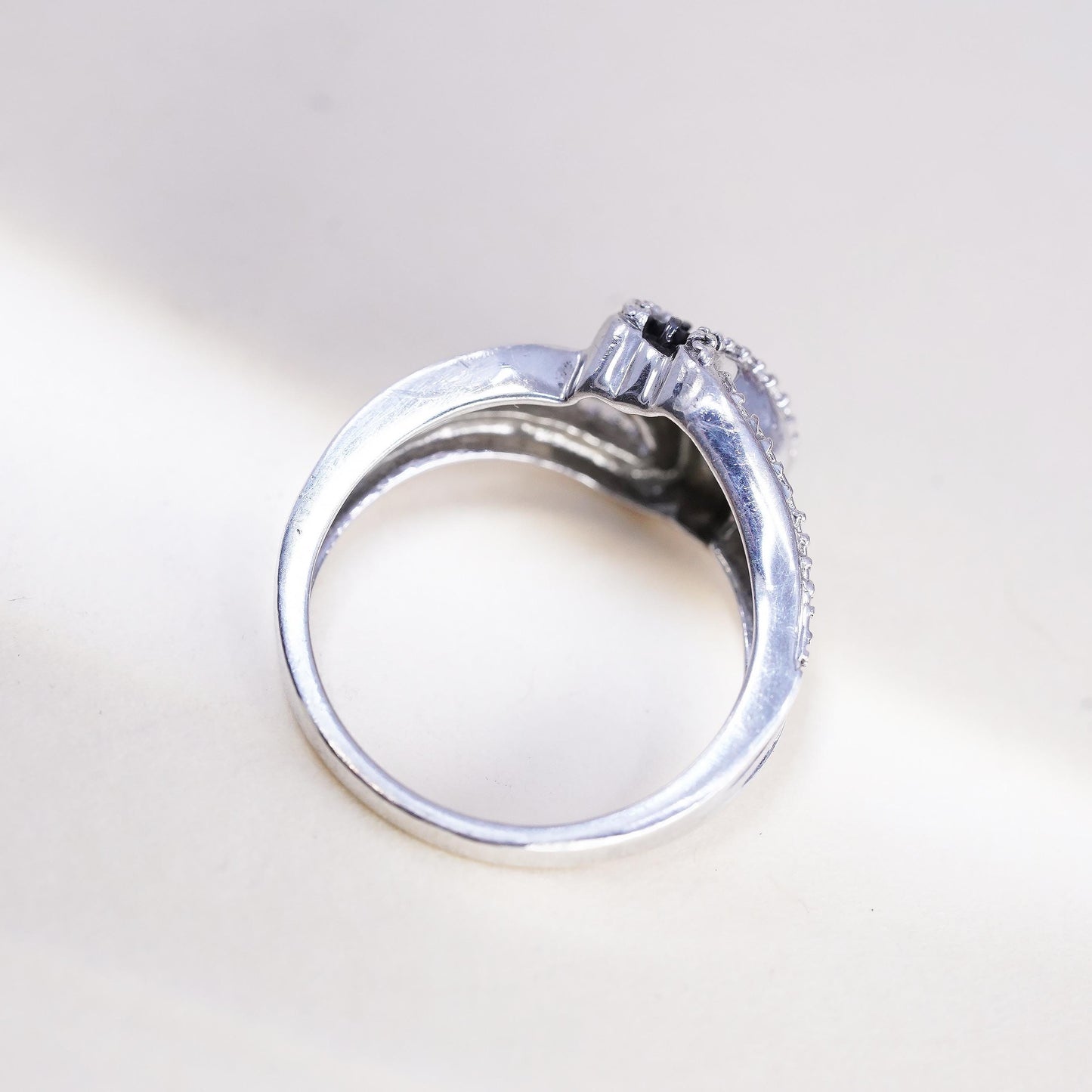 Size 7, VTG two tone Sterling 925 silver statement ring cluster real diamond