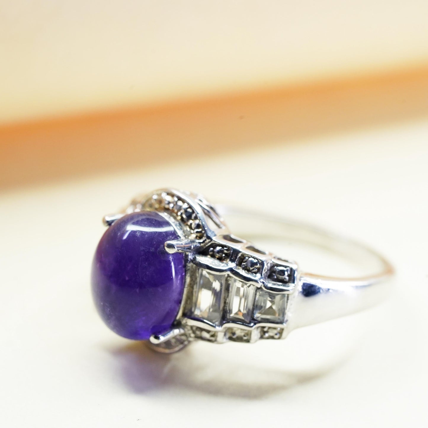 Size 8.25, vintage Sterling silver 925 cocktail ring dome amethyst clear quartz