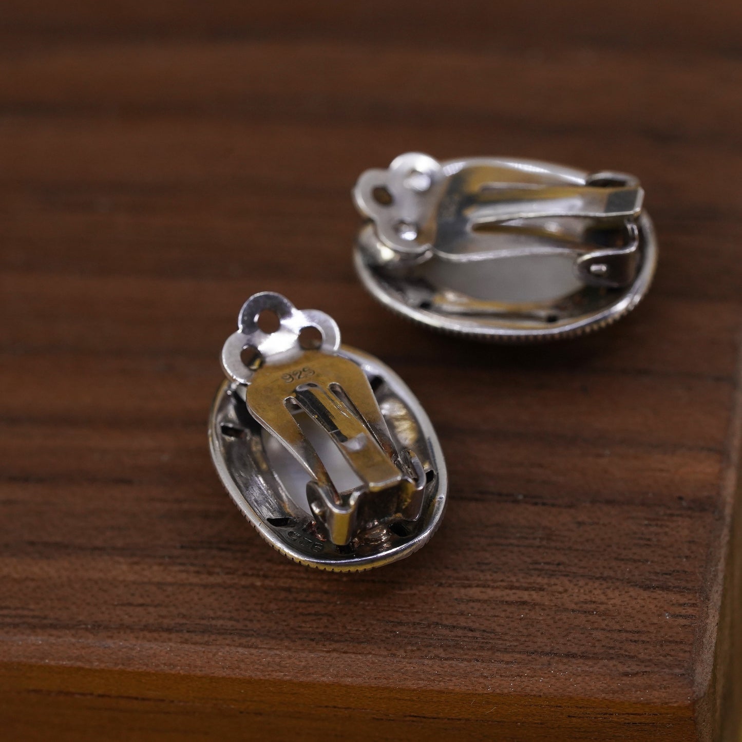 Mexico Sterling silver earrings, 925 oval mother of pearl clip on marcasite