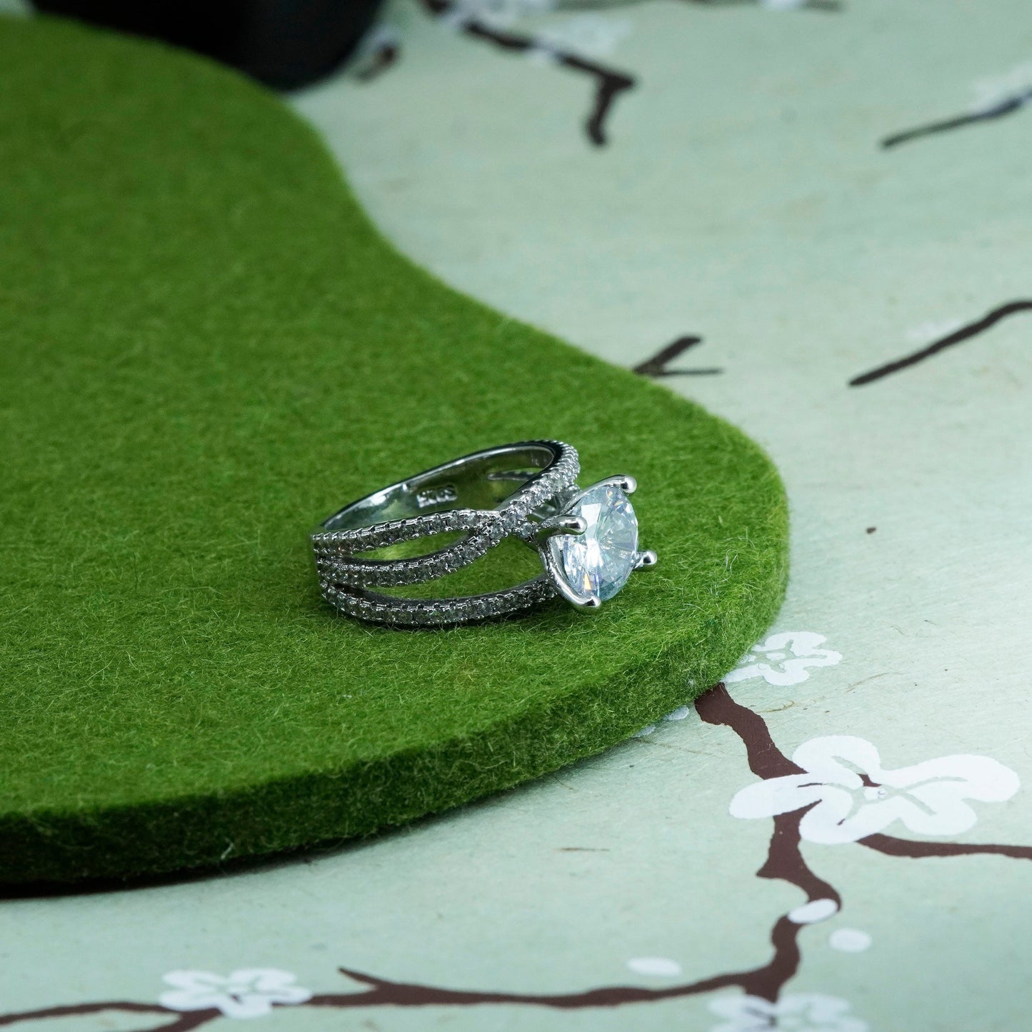Size 6, vintage sterling silver engagement ring with cluster cz