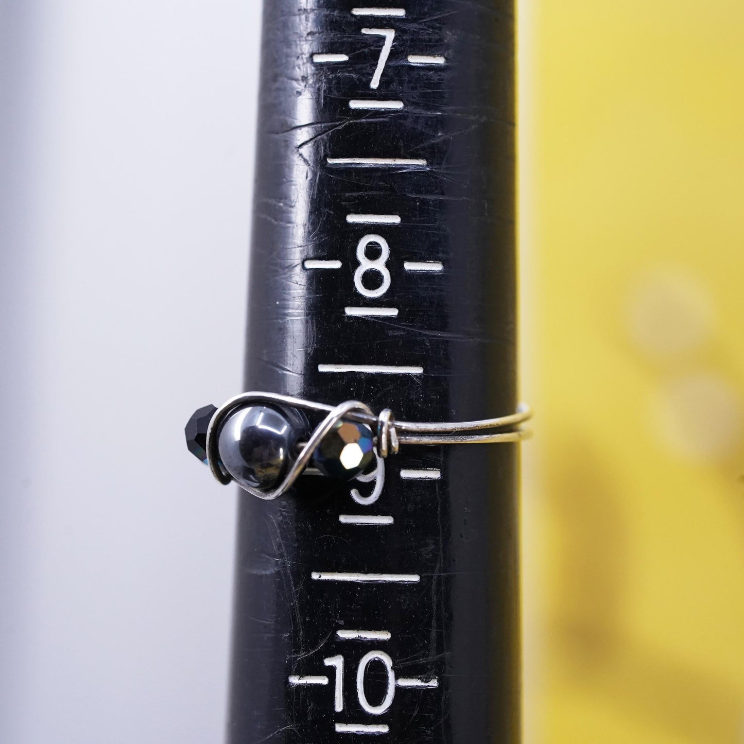 Size 9, VTG Sterling silver handmade knot ring, 925 wired band hematite bead