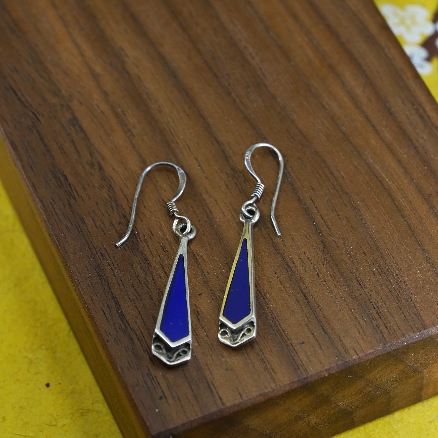 Vintage Sterling 925 silver handmade teardrop earrings with blue onyx inlay