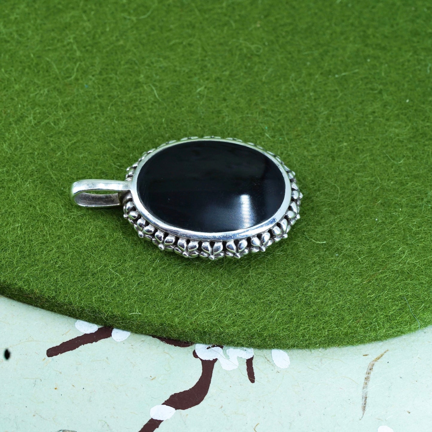 vintage Mexican handmade sterling 925 silver pendant with black onyx and beads