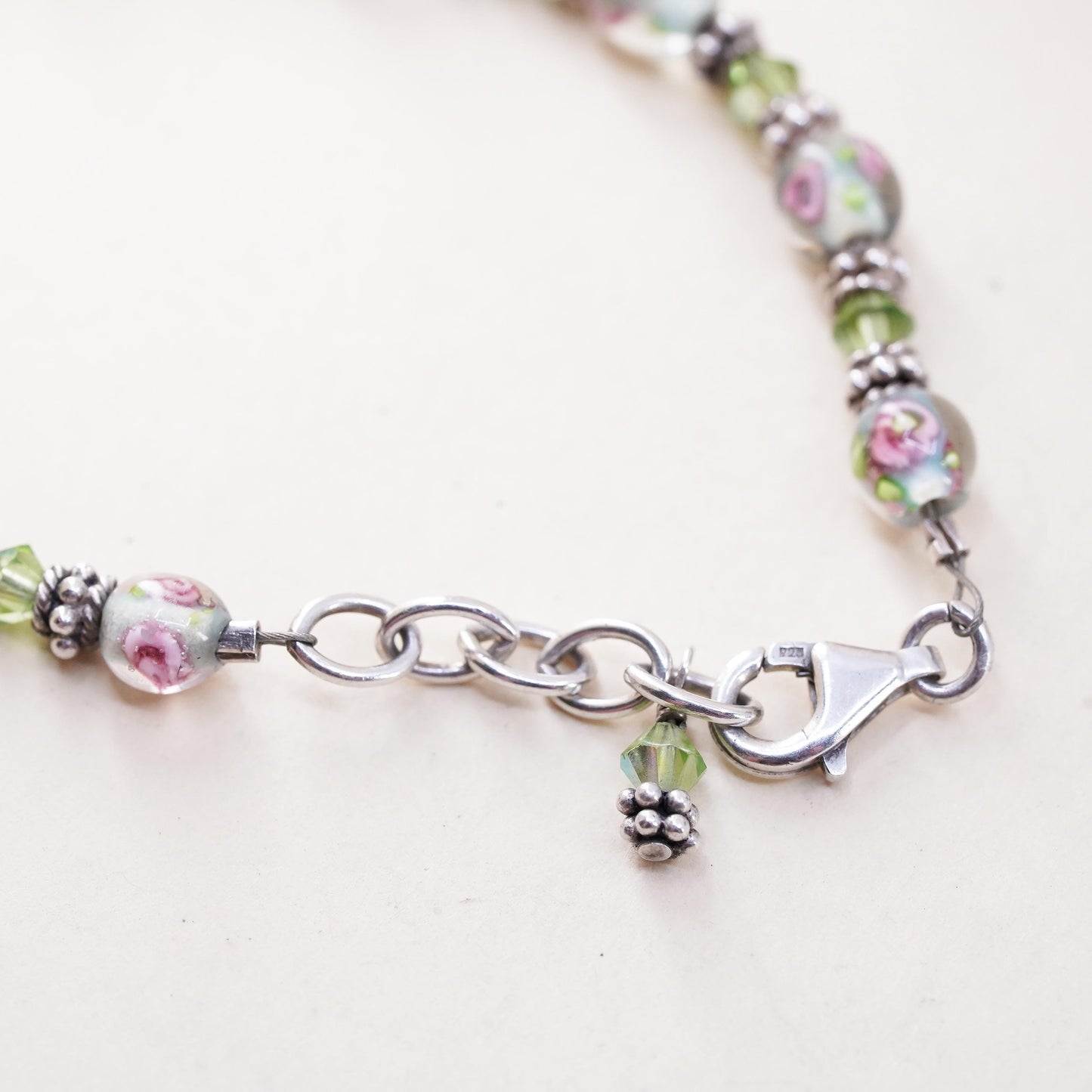7", vintage 925 Sterling silver handmade bracelet artisan floral glass beads