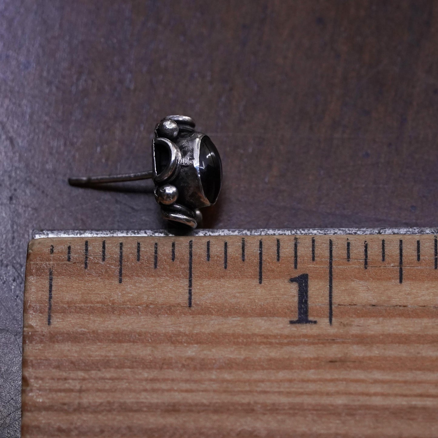 Vintage handmade single earring. Sterling 925 silver stud with garnet