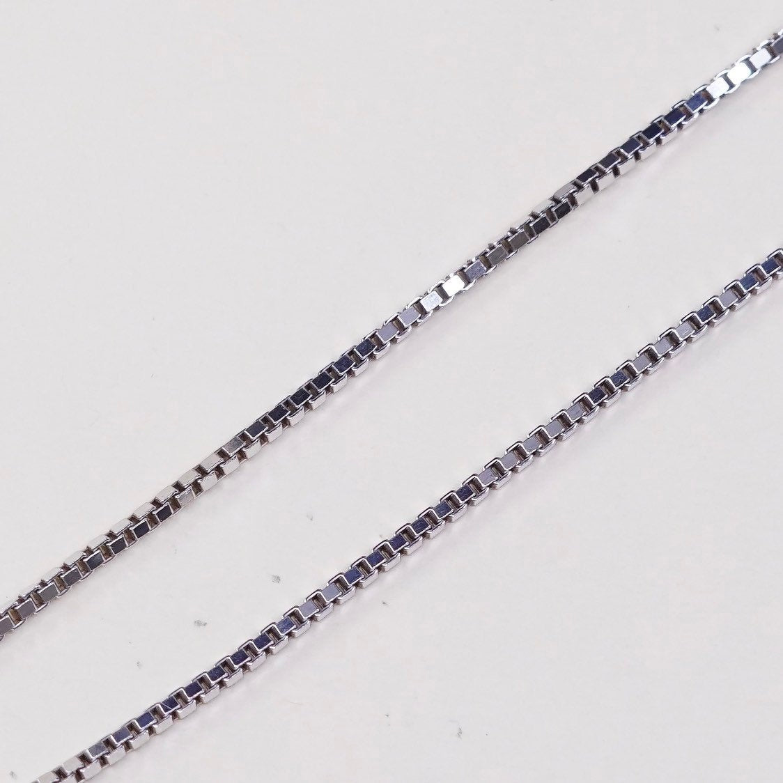 24", vtg Italian sterling silver box chain, made in Italy silver chain