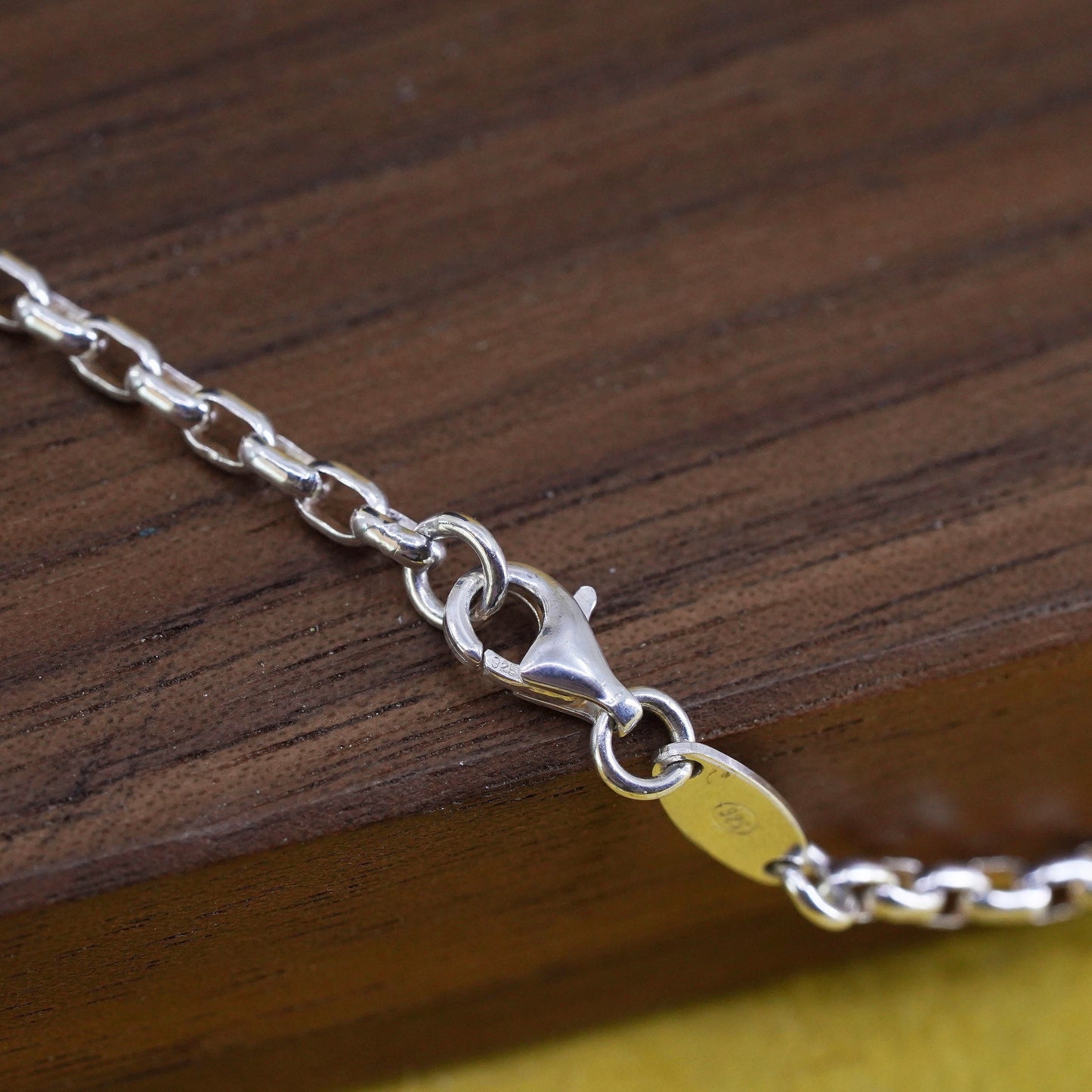 16" Lola Lola sterling silver necklace, 925 circle chain bee charm pendant