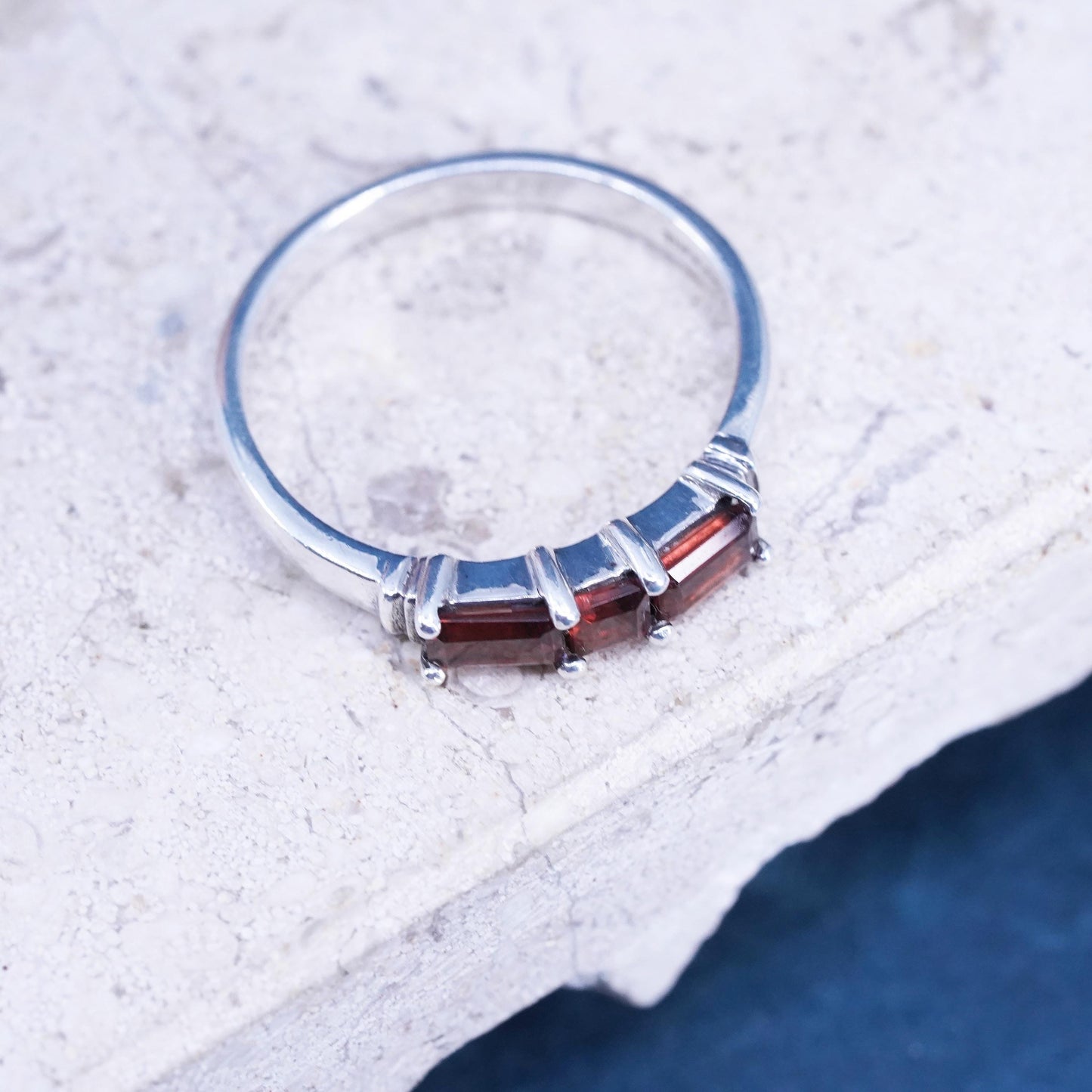 Size 8, Nicole Miller Sterling 925 silver stackable band ring with ruby stone