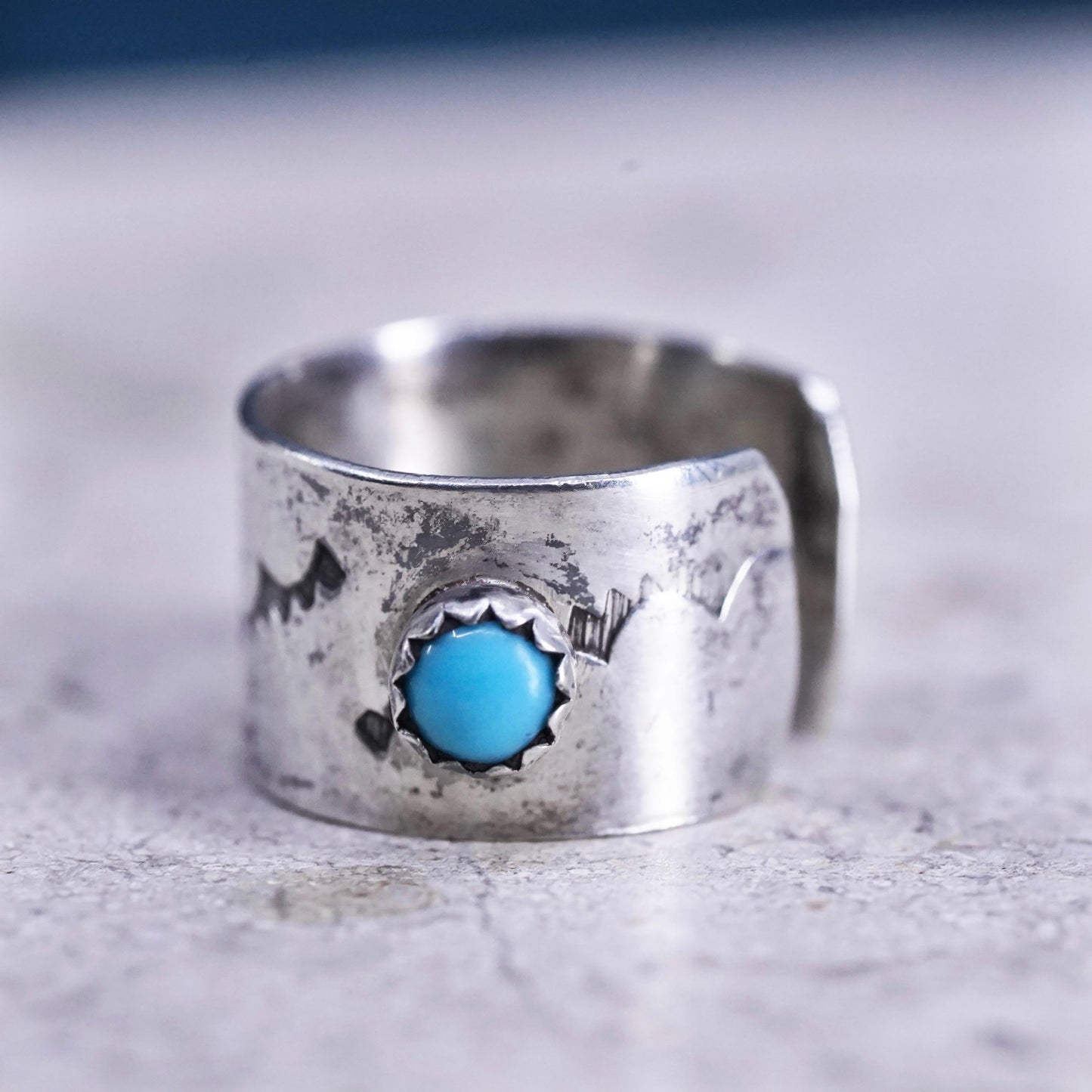 Vintage Native American Sterling 925 silver earrings, ear cuff with turquoise