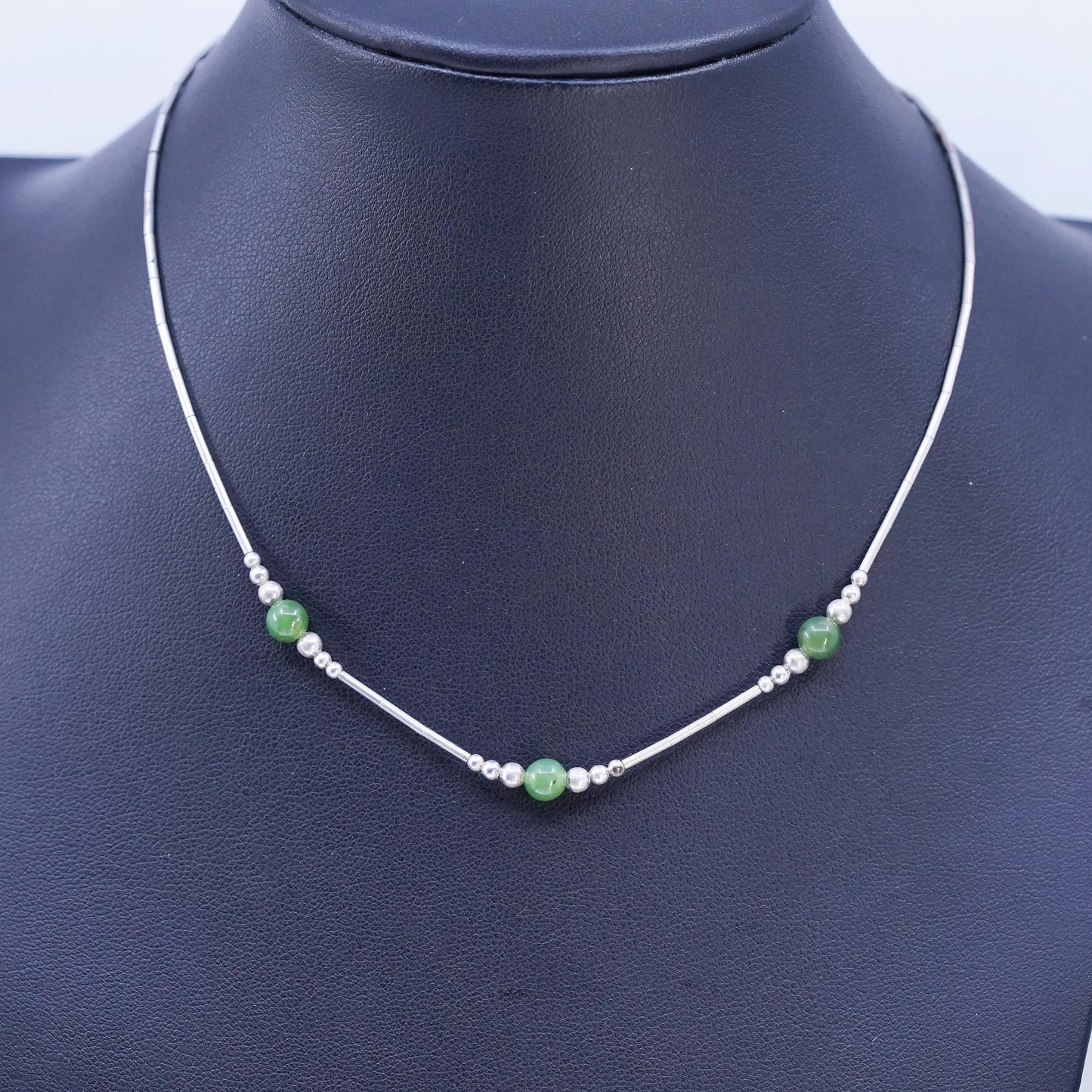 14", Native American Sterling 925 liquid silver handmade necklace jade beads