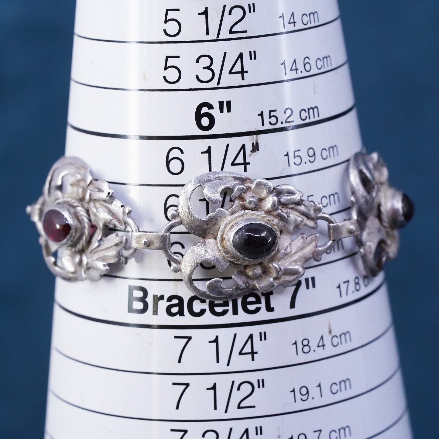 6.5”, vintage sterling 925 silver handmade swirly link bracelet with garnet